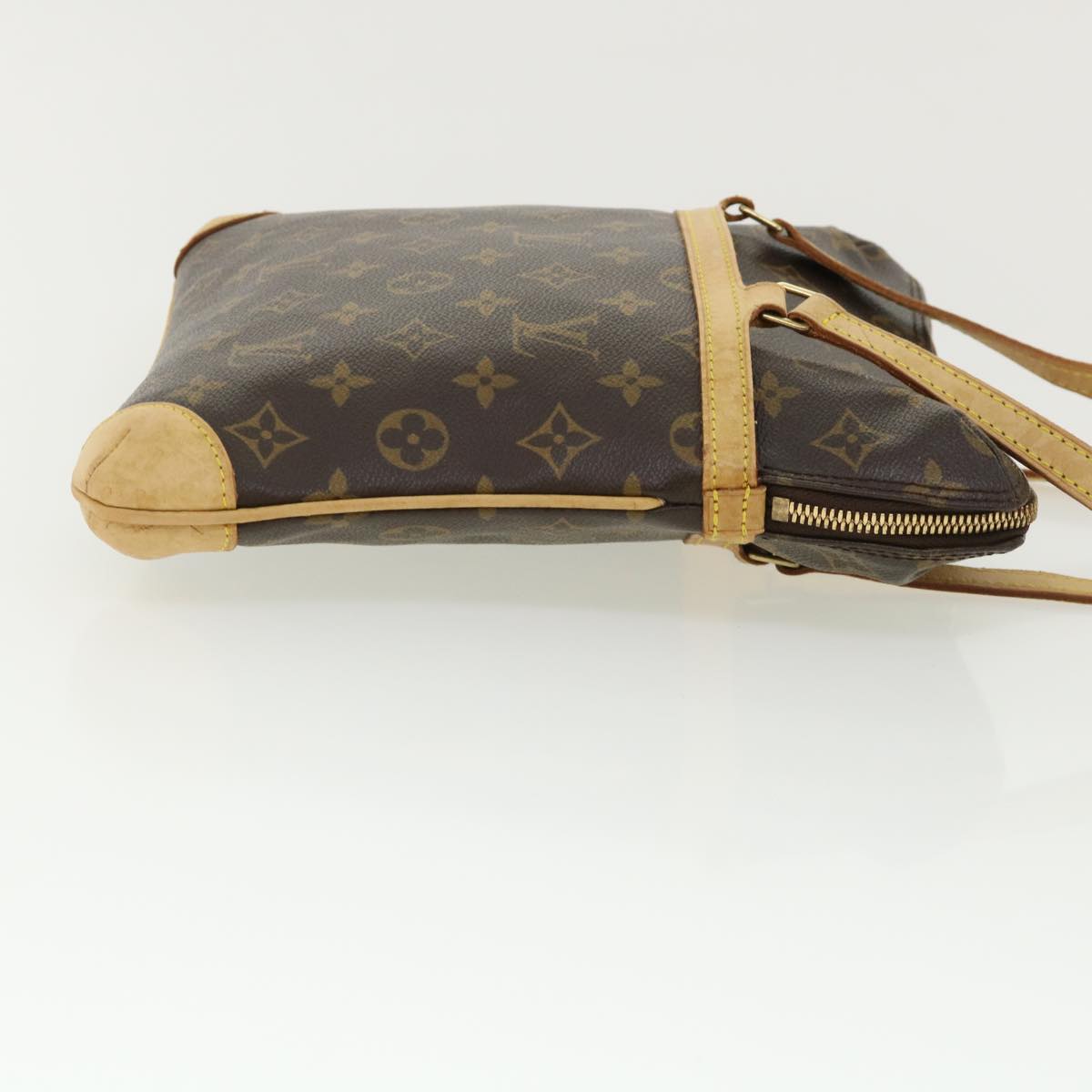 LOUIS VUITTON Monogram Coussin GM Shoulder Bag M51141 LV Auth ro737