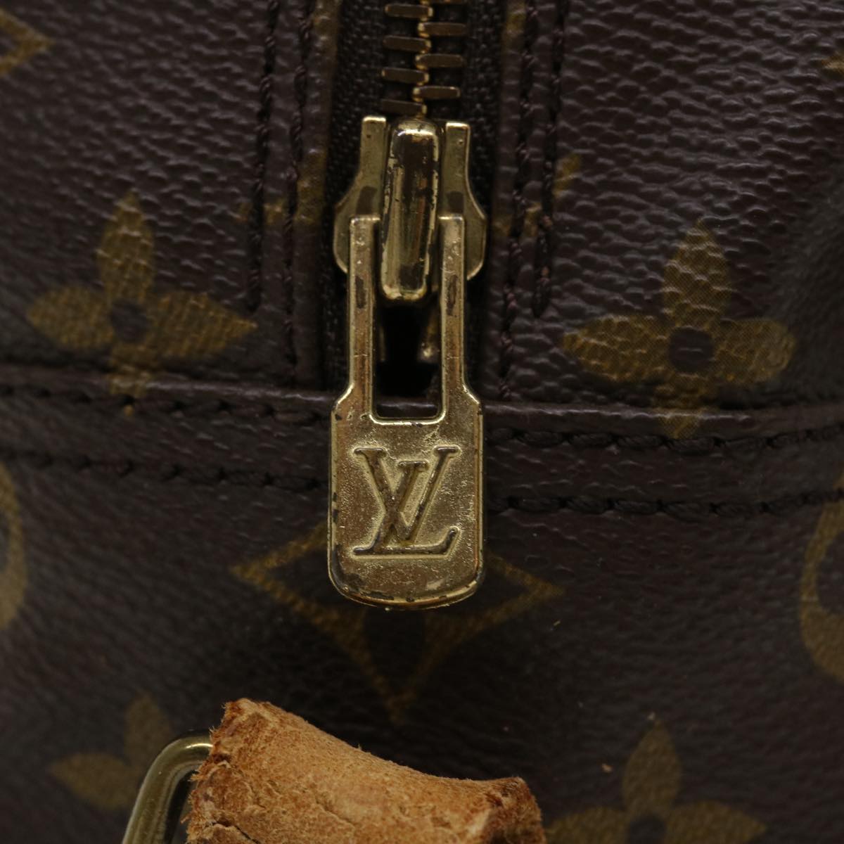 LOUIS VUITTON Monogram Nile GM Shoulder Bag M45242 LV Auth ro776