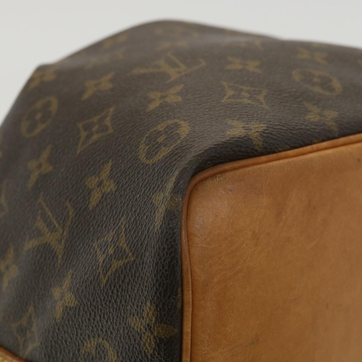 LOUIS VUITTON Monogram Petit Noe Shoulder Bag M42226 LV Auth ro798