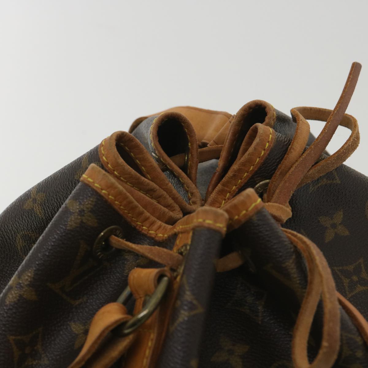 LOUIS VUITTON Monogram Petit Noe Shoulder Bag M42226 LV Auth ro798