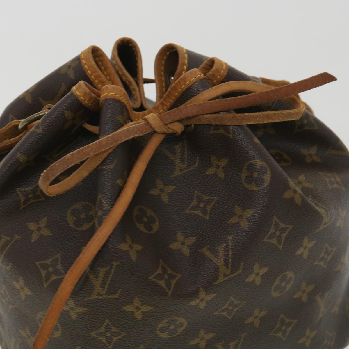 LOUIS VUITTON Monogram Petit Noe Shoulder Bag M42226 LV Auth ro798