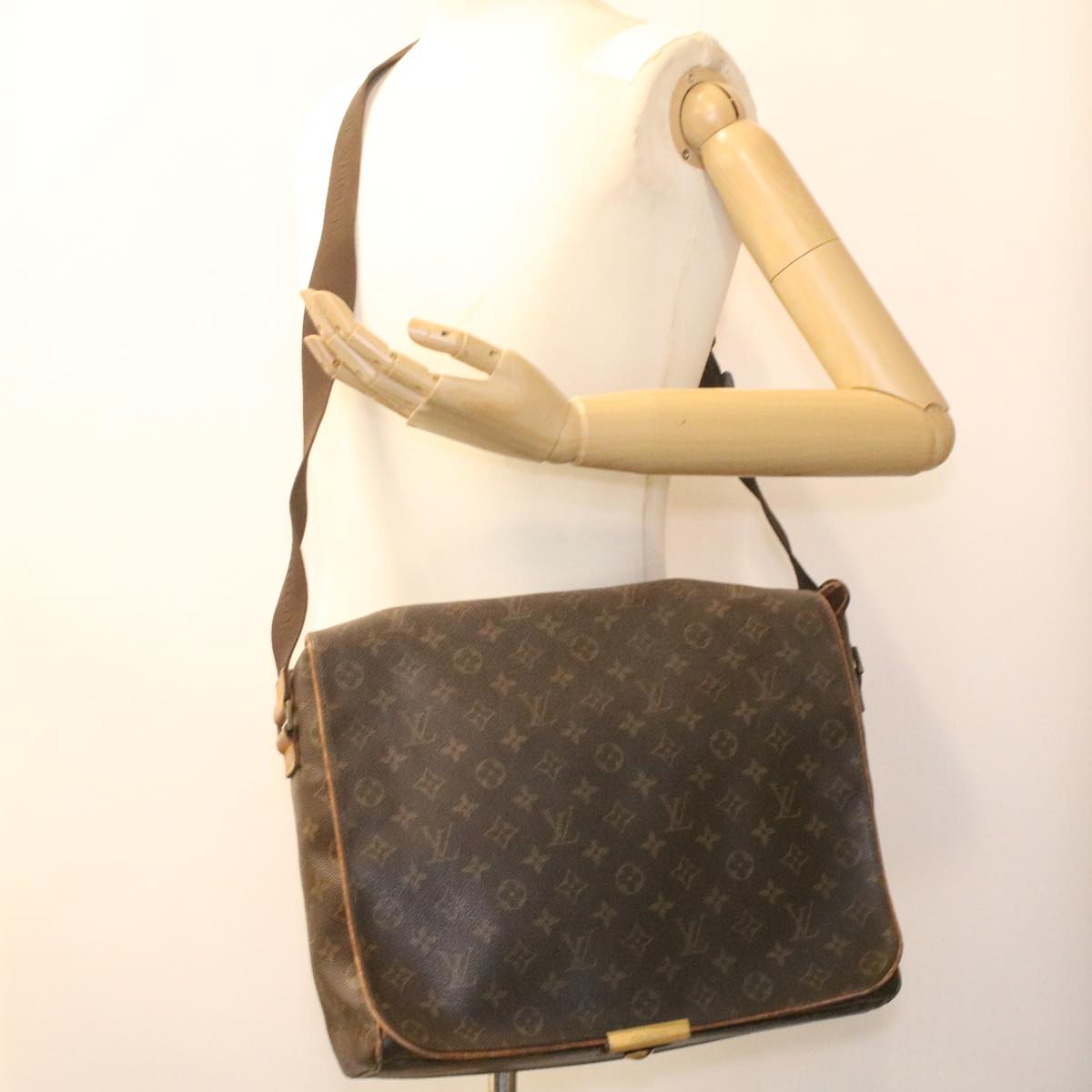 LOUIS VUITTON Monogram Abbesses Shoulder Bag M45257 LV Auth ro812