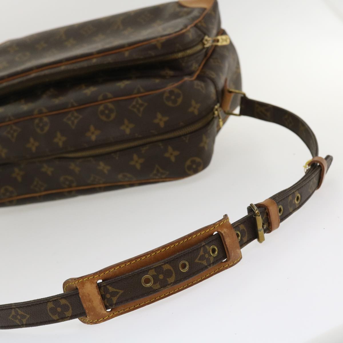 LOUIS VUITTON Monogram Nile GM Shoulder Bag M45242 LV Auth ro838