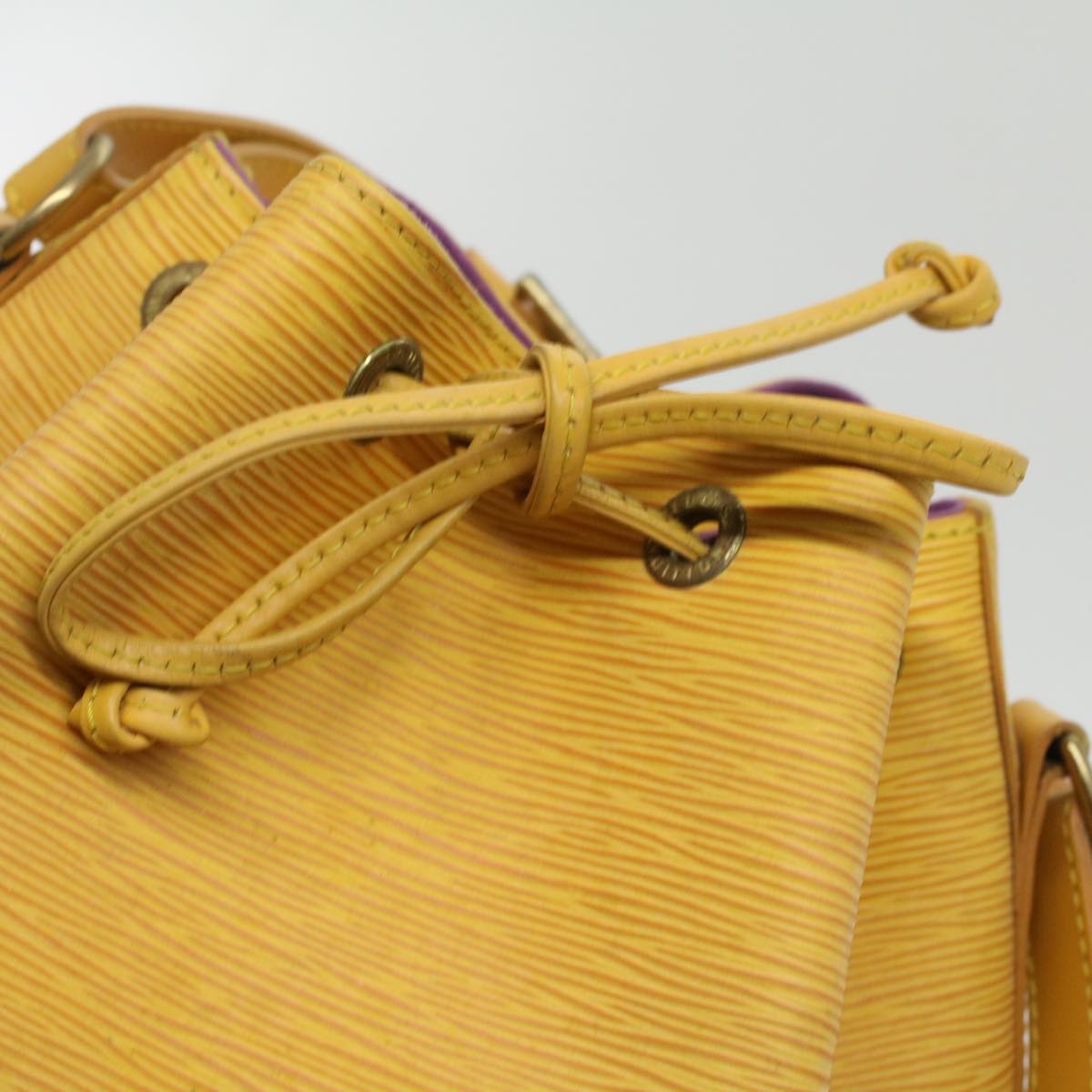 LOUIS VUITTON Epi Petit Noe Shoulder Bag Tassili Yellow M44109 LV Auth ro851