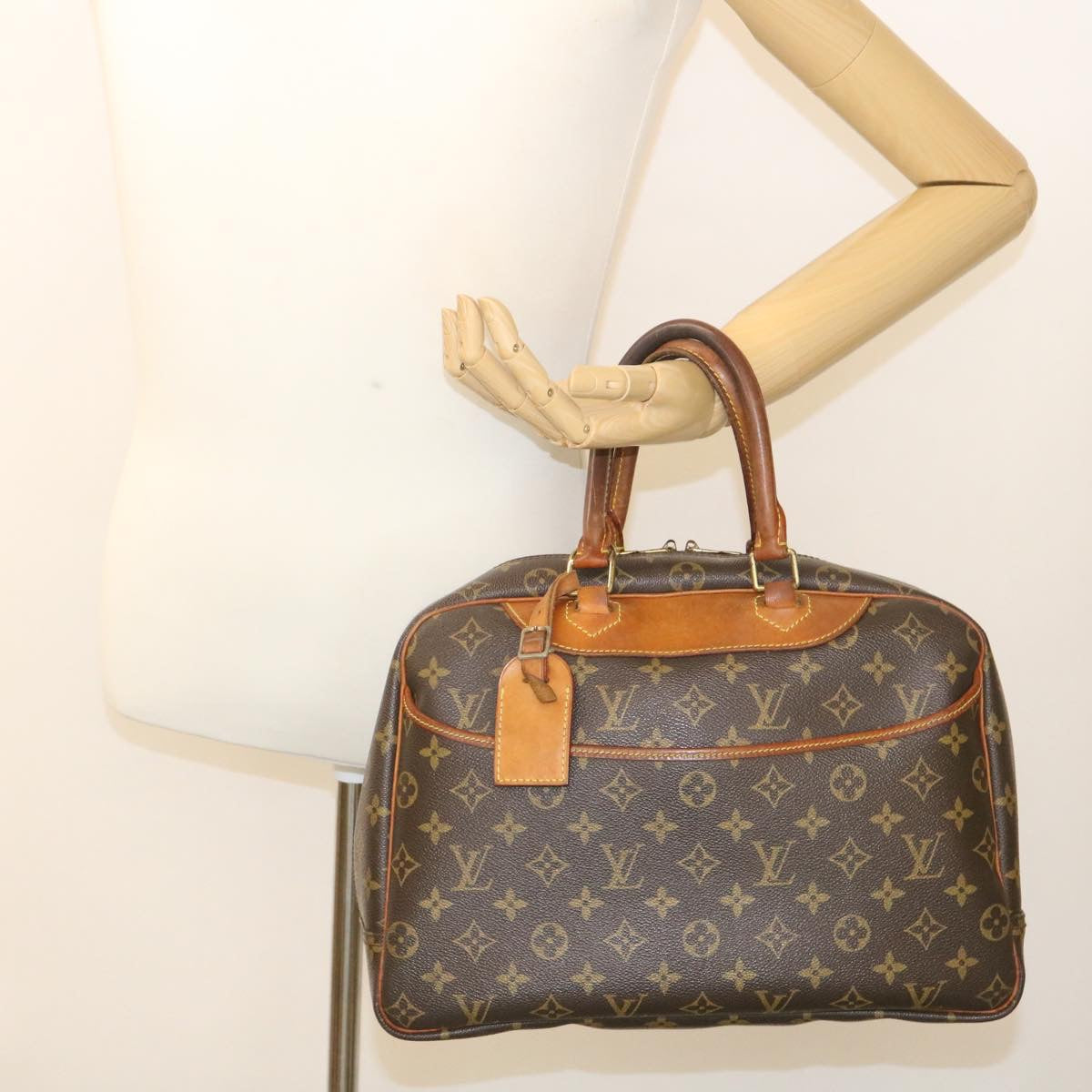 LOUIS VUITTON Monogram Deauville Hand Bag M47270 LV Auth rz106