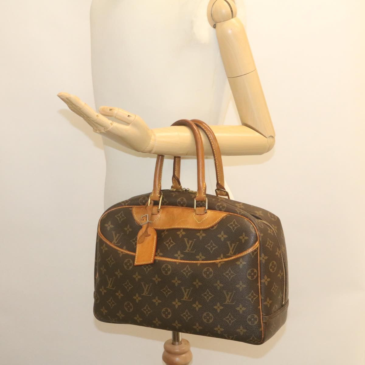 LOUIS VUITTON Monogram Deauville Hand Bag M47270 LV Auth rz134