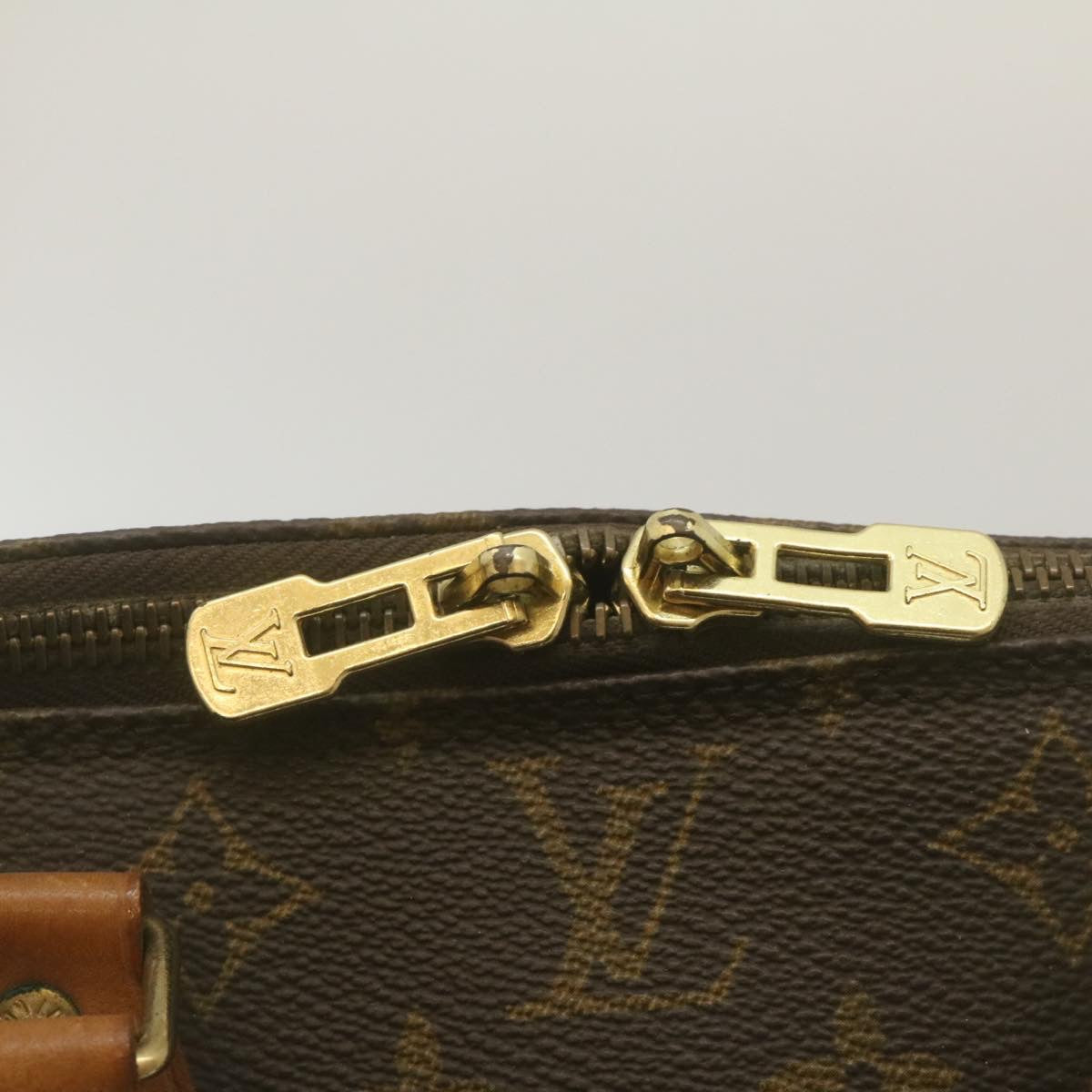 LOUIS VUITTON Monogram Alma Hand Bag M51130 LV Auth rz167