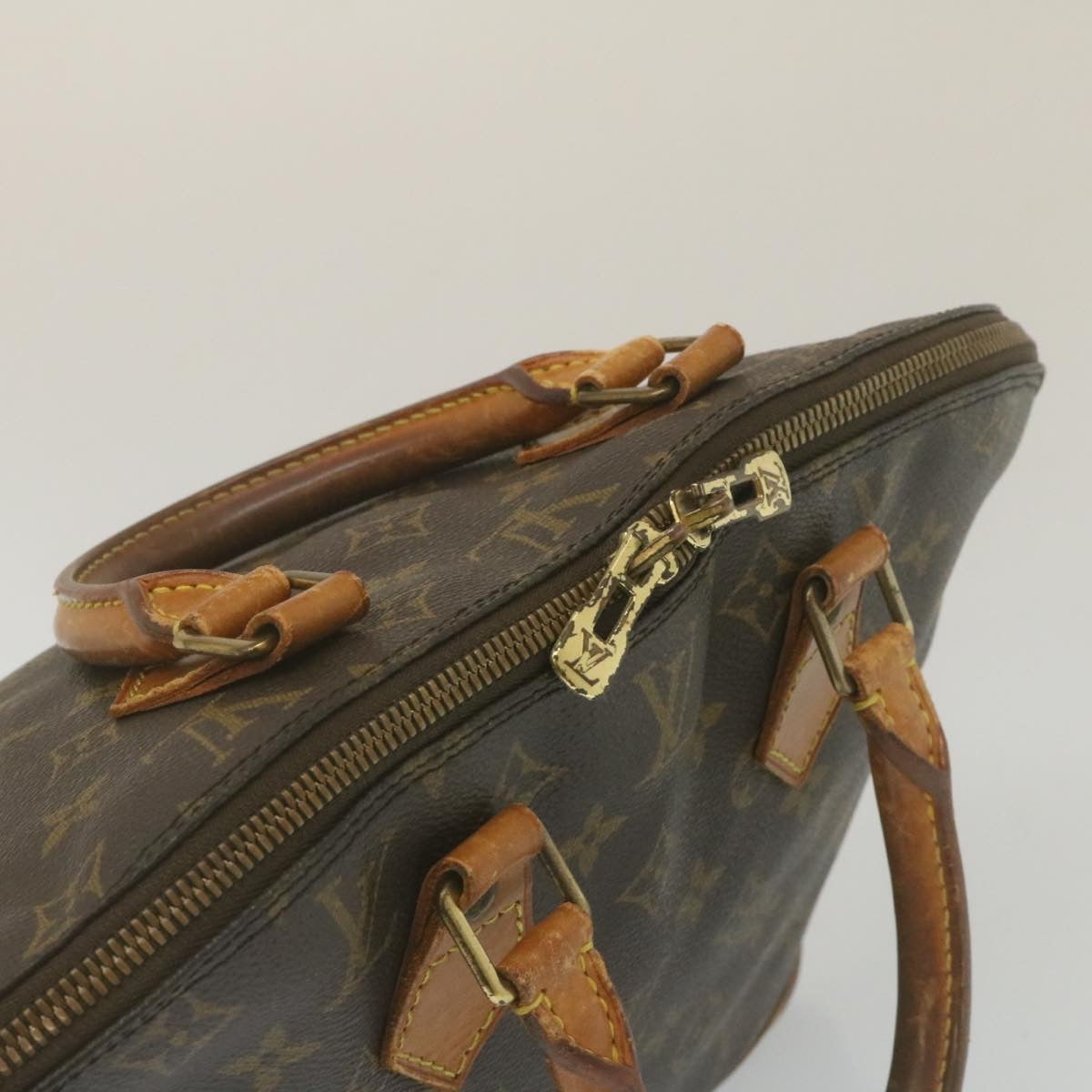 LOUIS VUITTON Monogram Alma Hand Bag M51130 LV Auth rz175