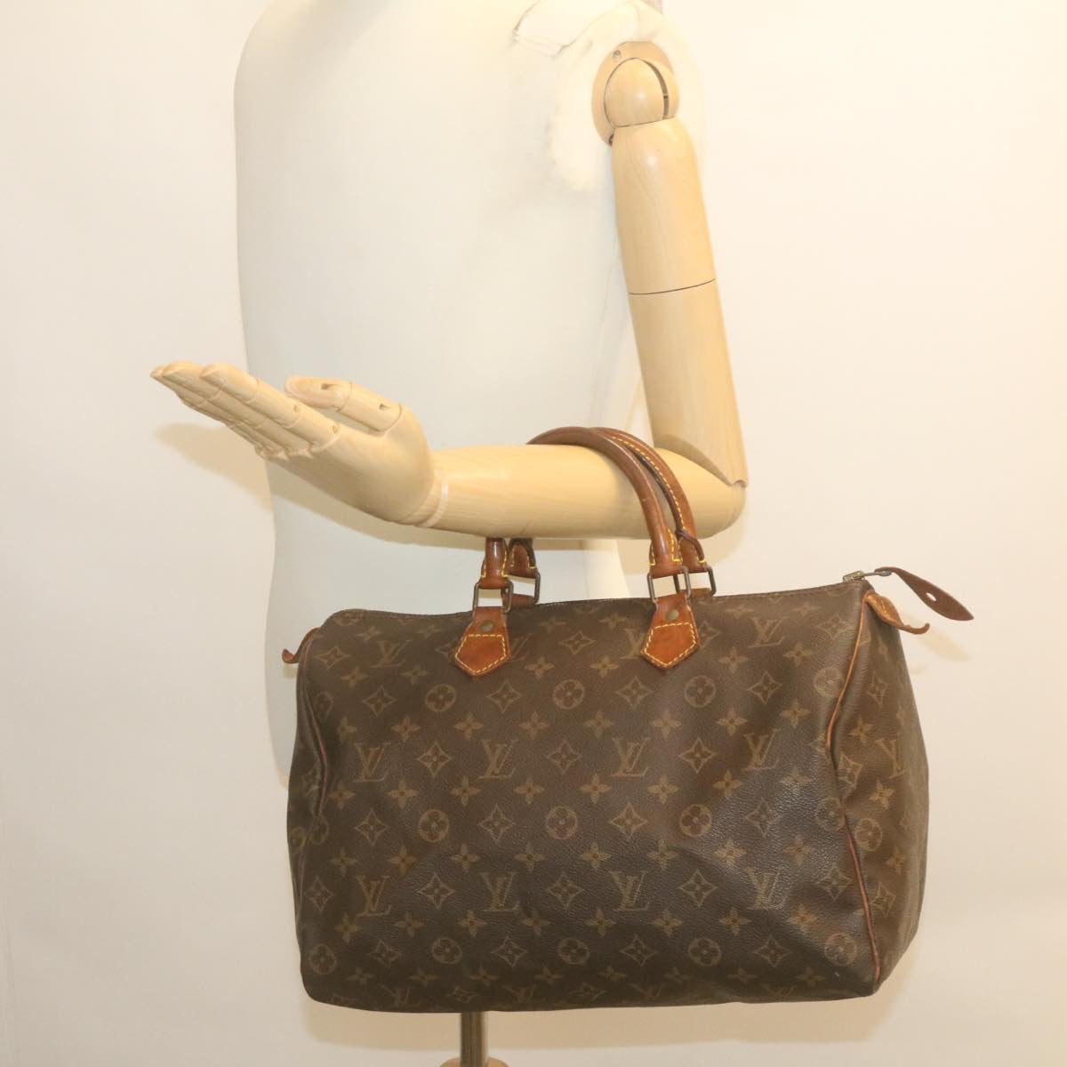 LOUIS VUITTON Monogram Speedy 35 Hand Bag M41524 LV Auth rz185