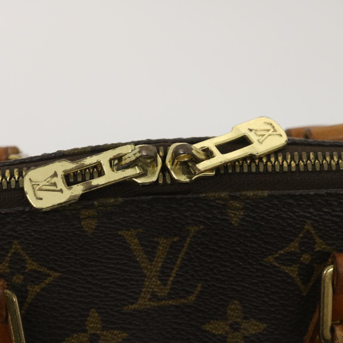 LOUIS VUITTON Monogram Alma Hand Bag M51130 LV Auth rz272