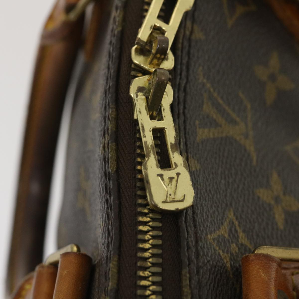 LOUIS VUITTON Monogram Alma Hand Bag M51130 LV Auth rz272