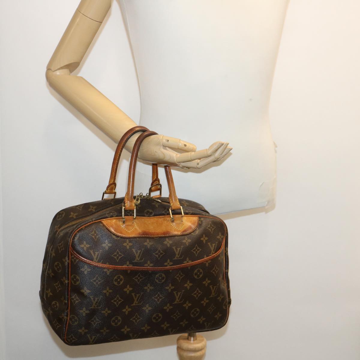 LOUIS VUITTON Monogram Deauville Hand Bag M47270 LV Auth rz289