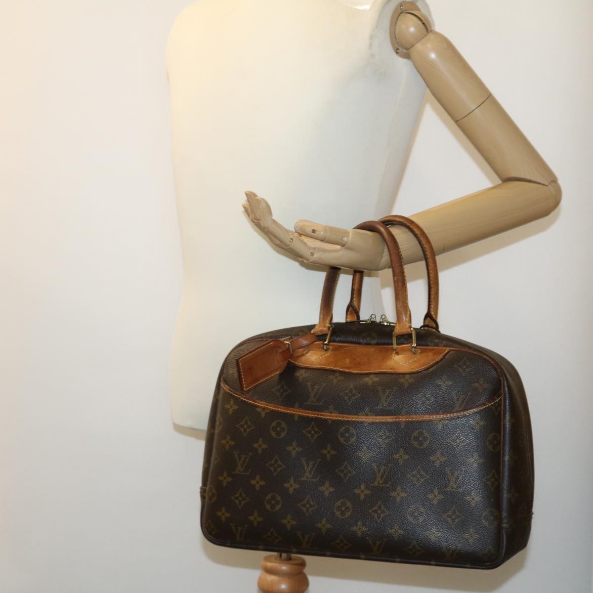 LOUIS VUITTON Monogram Deauville Hand Bag M47270 LV Auth rz360