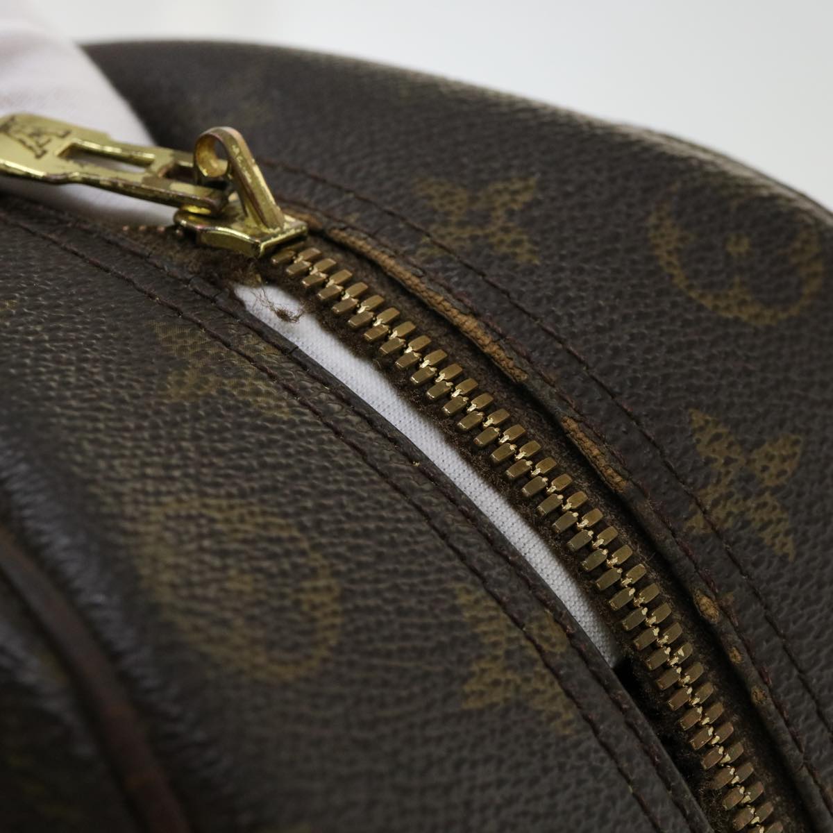 LOUIS VUITTON Monogram Deauville Hand Bag M47270 LV Auth rz456