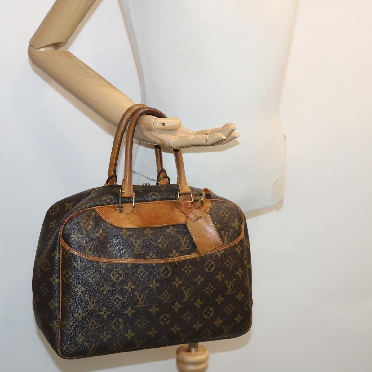 LOUIS VUITTON Monogram Deauville Hand Bag M47270 LV Auth rz497