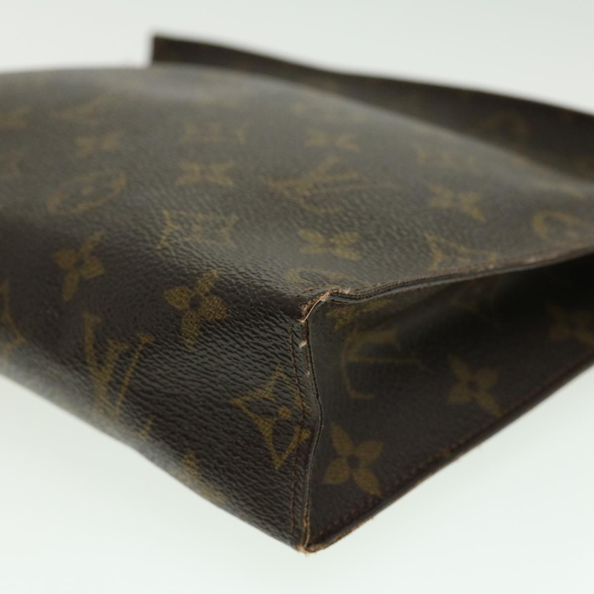 LOUIS VUITTON Monogram Poche Toilette 26 Pouch M47542 LV Auth rz509