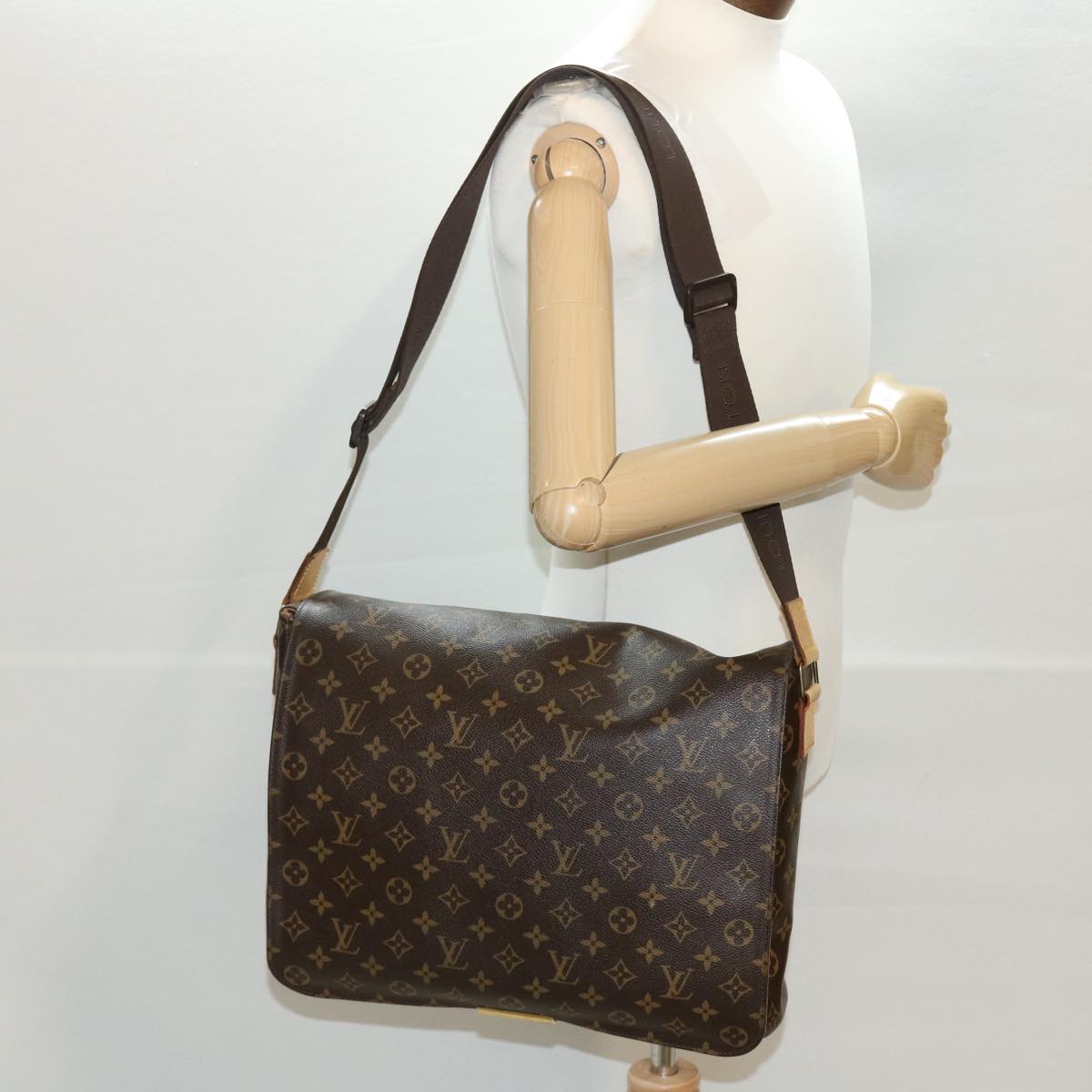 LOUIS VUITTON Monogram Abbesses Shoulder Bag M45257 LV Auth S309