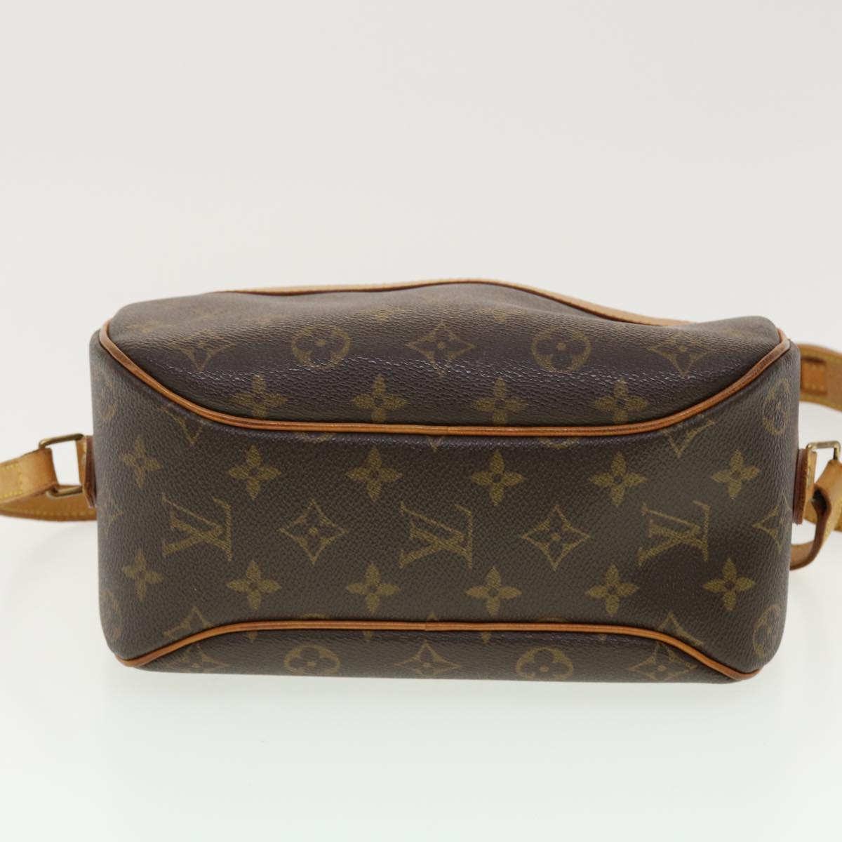 LOUIS VUITTON Monogram Blois Shoulder Bag M51221 LV Auth S312