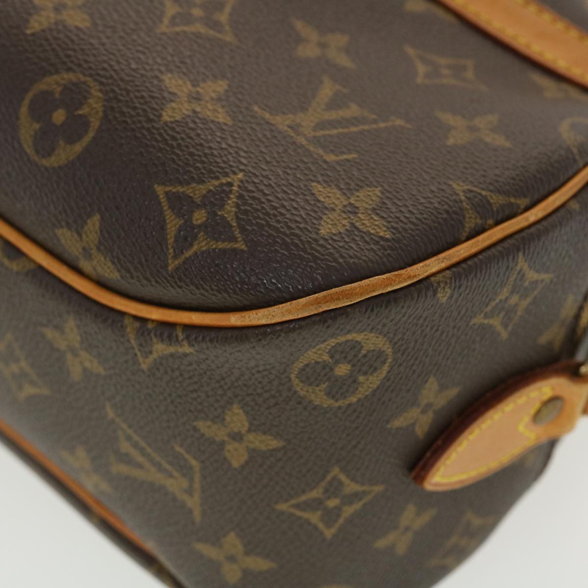 LOUIS VUITTON Monogram Blois Shoulder Bag M51221 LV Auth S313