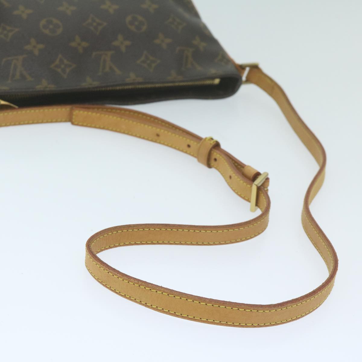 LOUIS VUITTON Monogram Trotteur Shoulder Bag M51240 LV Auth tb1007