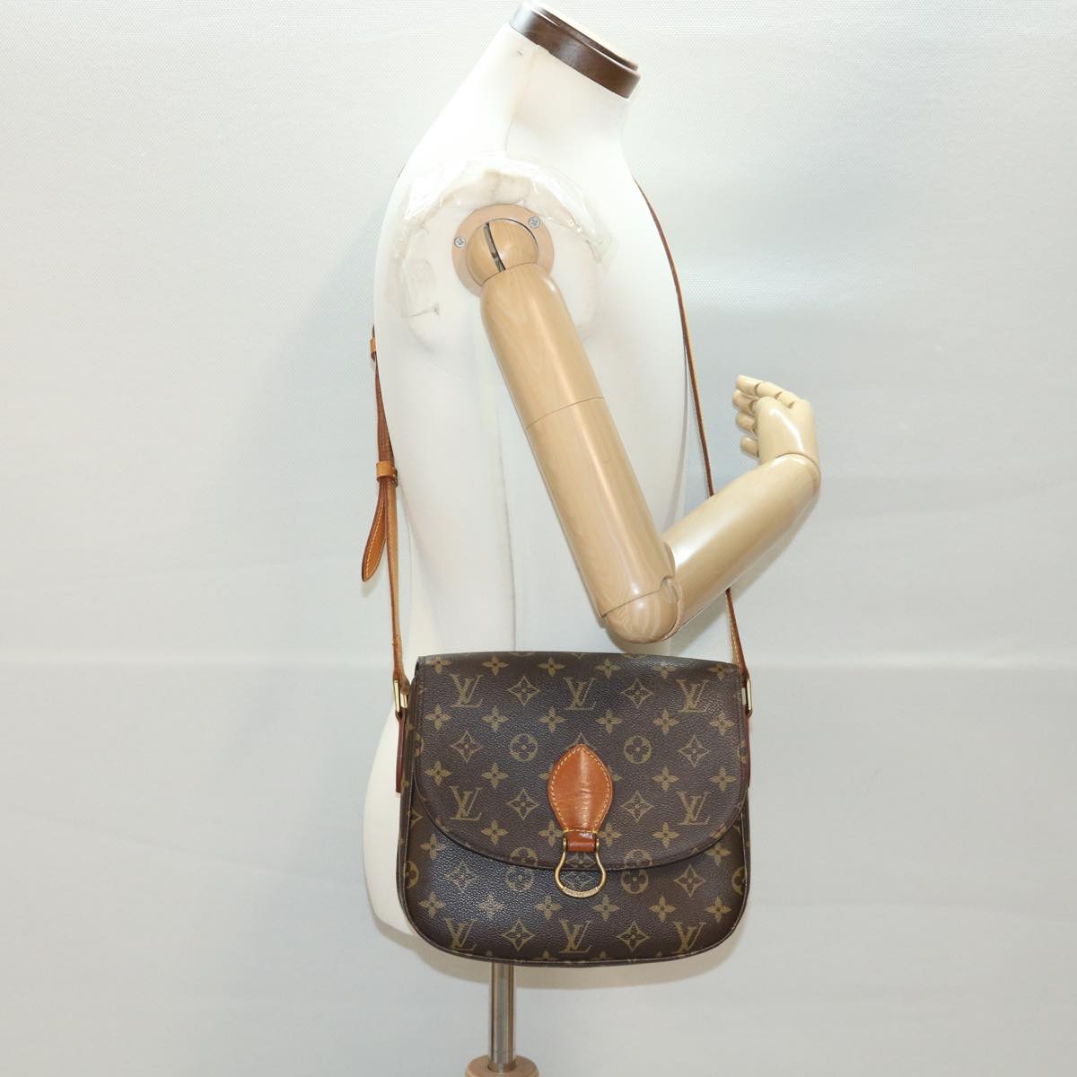 LOUIS VUITTON Monogram Saint Cloud GM Shoulder Bag M51242 LV Auth tb569