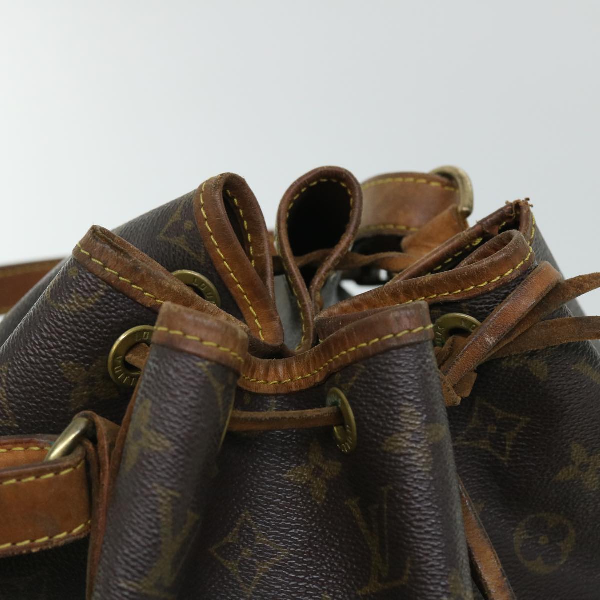 LOUIS VUITTON Monogram Noe Shoulder Bag M42224 LV Auth tb862