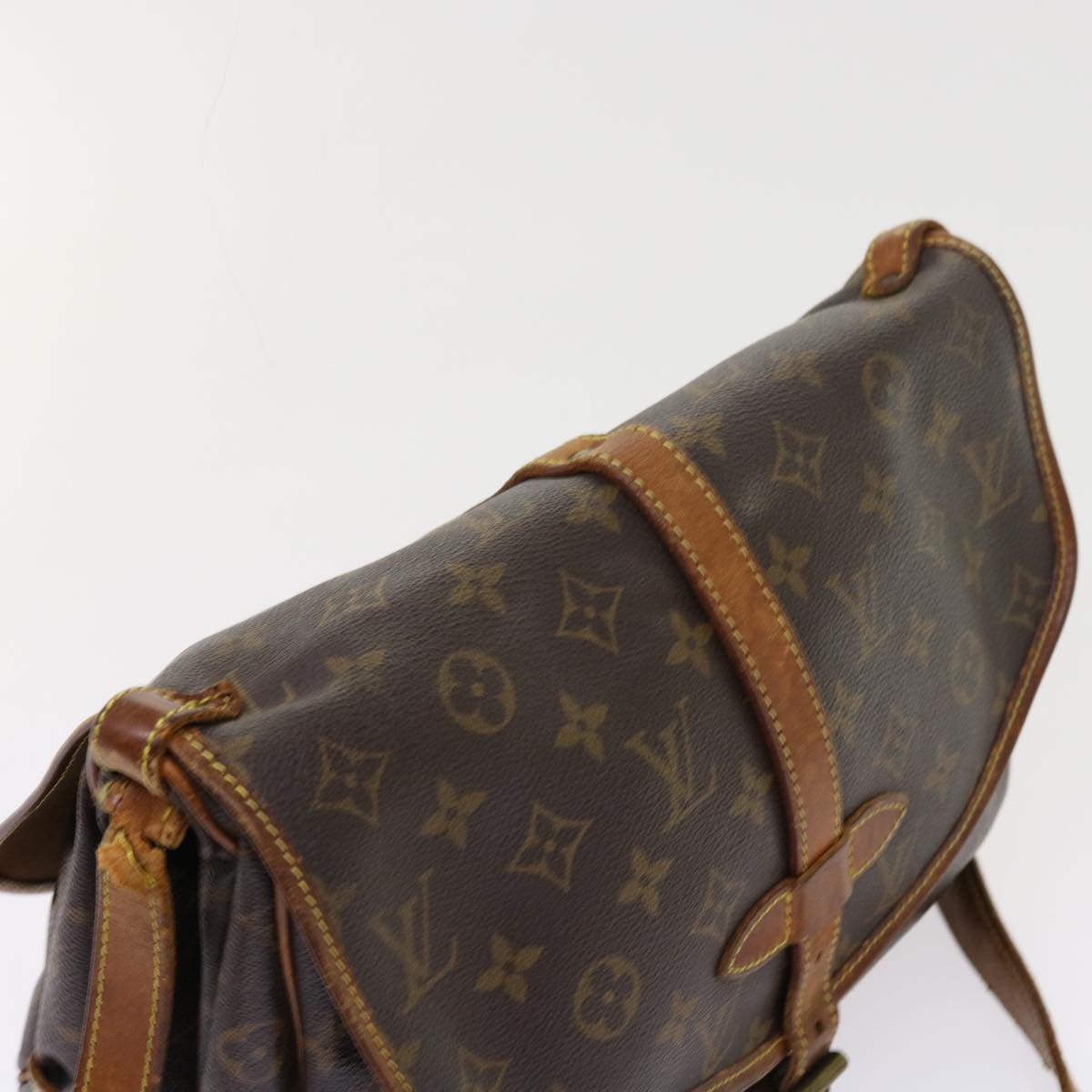 LOUIS VUITTON Monogram Saumur 30 Shoulder Bag M42256 LV Auth tb875