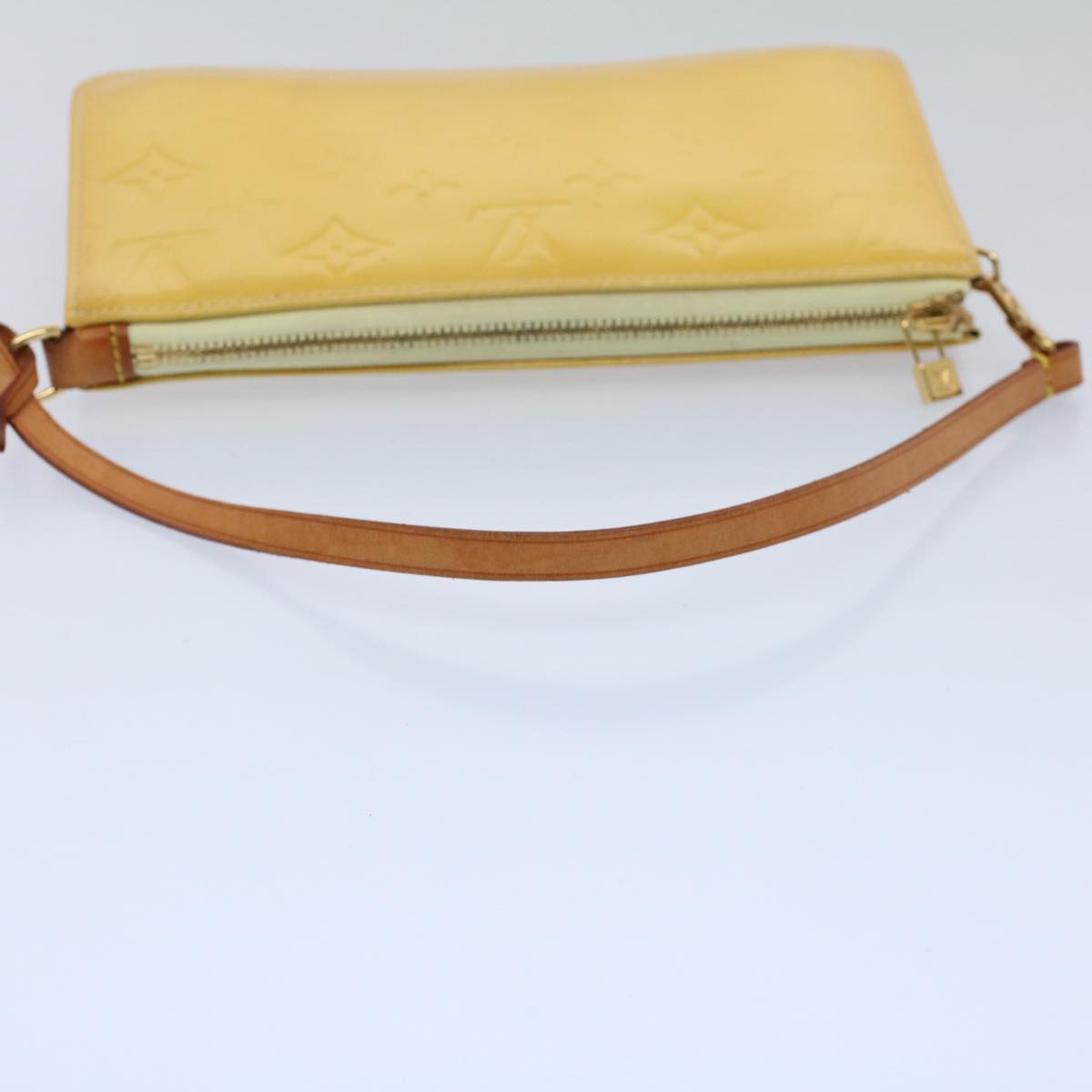 LOUIS VUITTON Vernis Lexington Accessory Pouch Lime Yellow M91058 Auth tb883