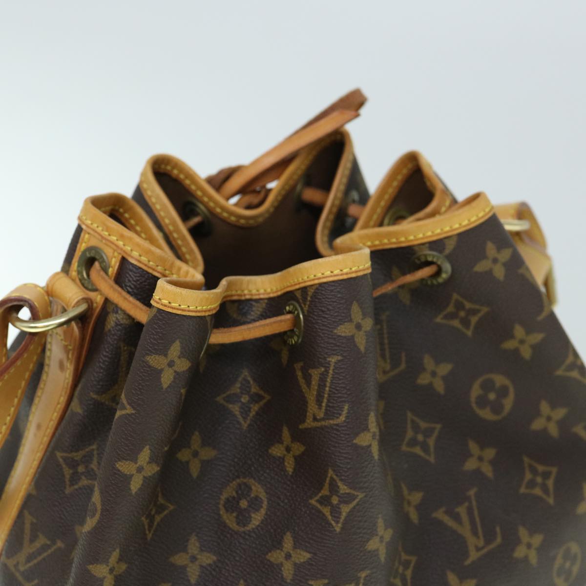 LOUIS VUITTON Monogram Noe Shoulder Bag M42224 LV Auth tb919