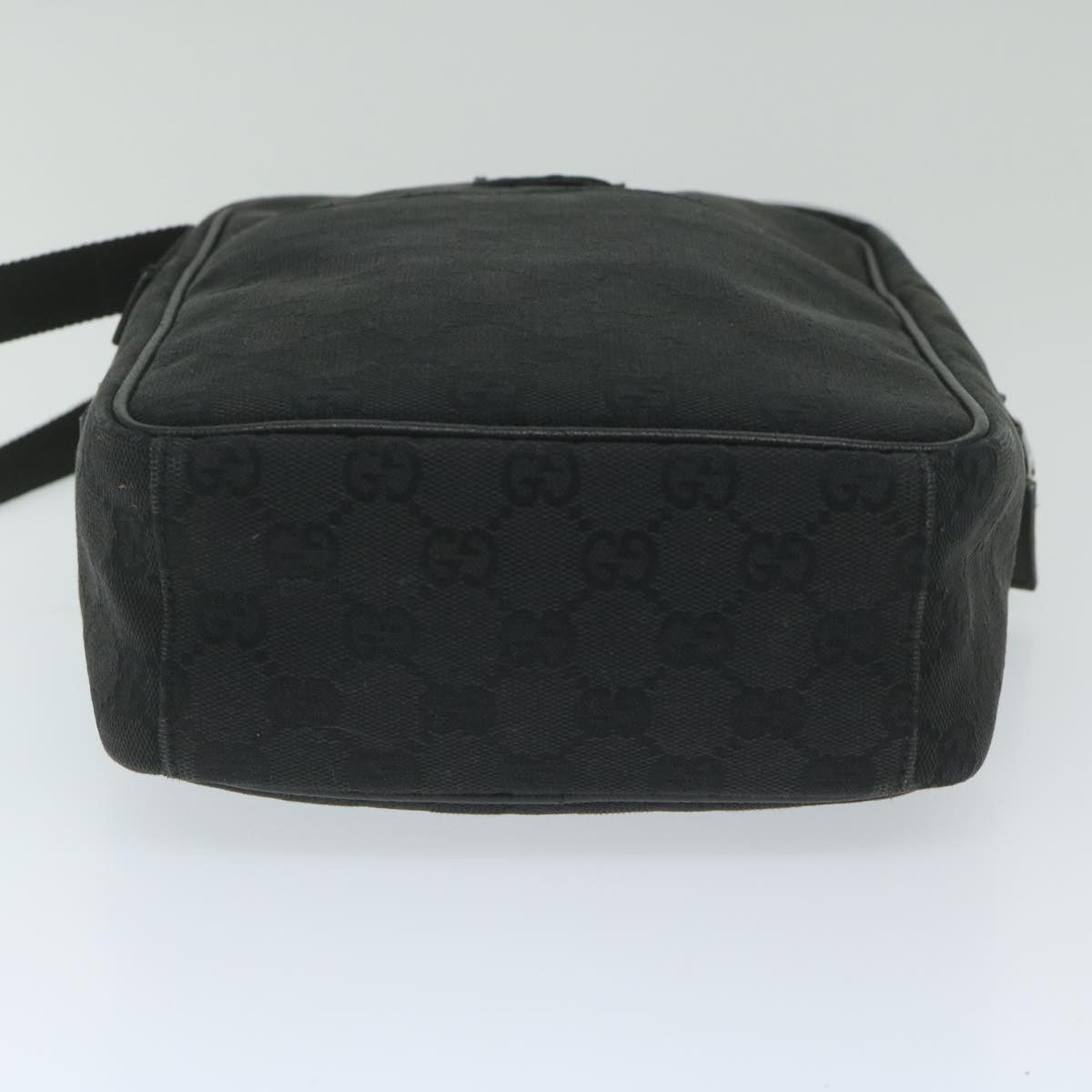 GUCCI GG Canvas Shoulder Bag Black 122759 Auth tb931