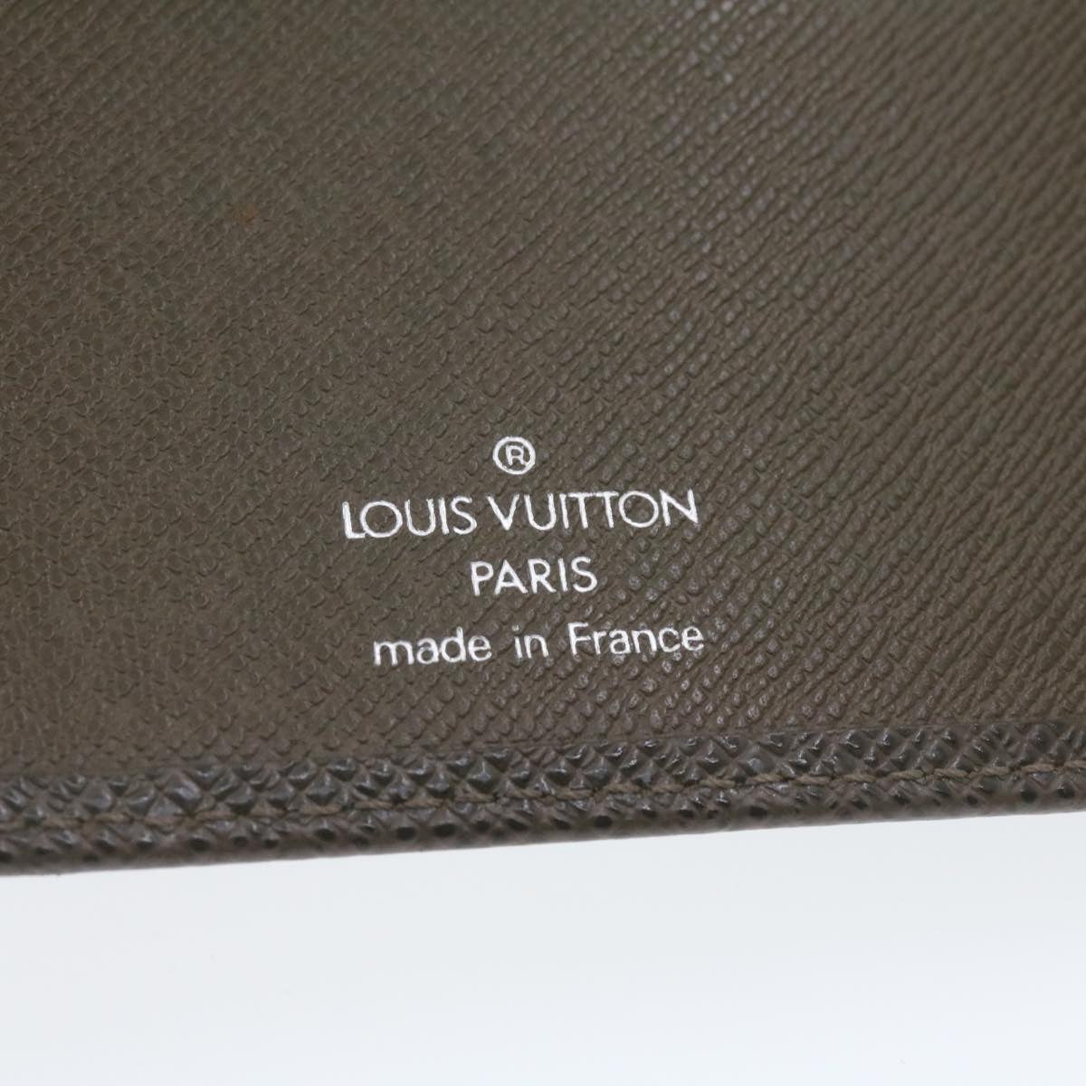 LOUIS VUITTON Taiga Agenda MM Day Planner Cover Grizzly R20432 LV Auth th1266