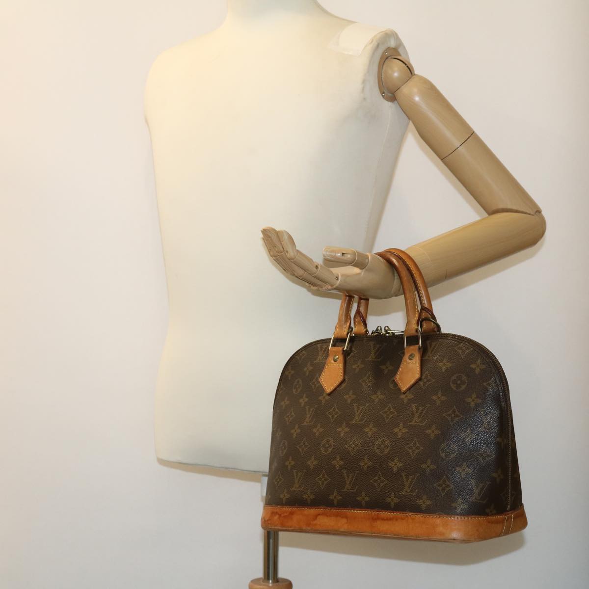 LOUIS VUITTON Monogram Alma Hand Bag M51130 LV Auth th2669