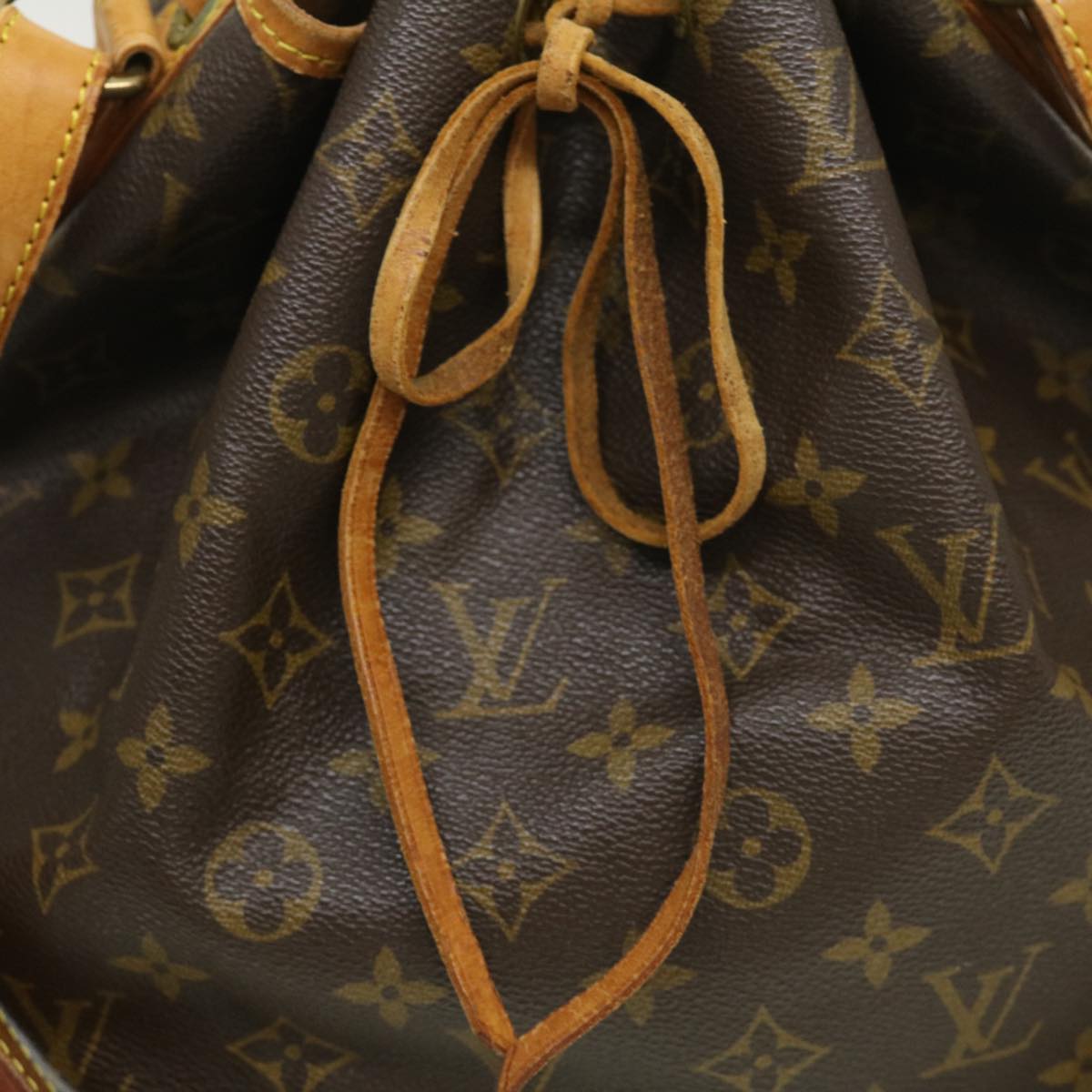 LOUIS VUITTON Monogram Noe Shoulder Bag M42224 LV Auth th2769