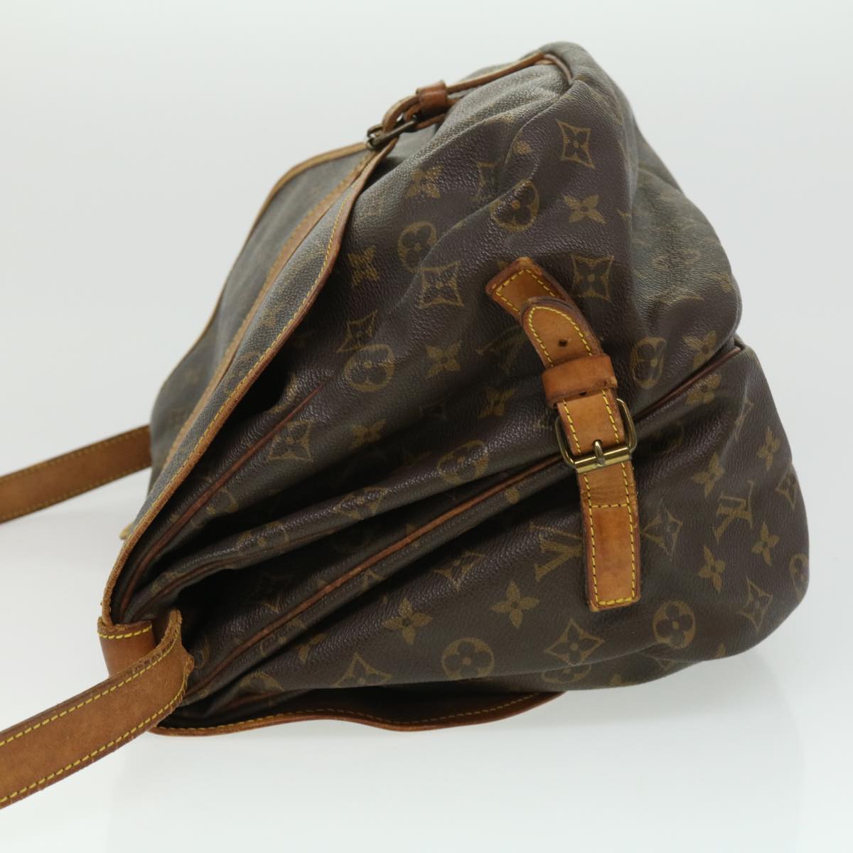 LOUIS VUITTON Monogram Saumur 35 Shoulder Bag M42254 LV Auth th2994