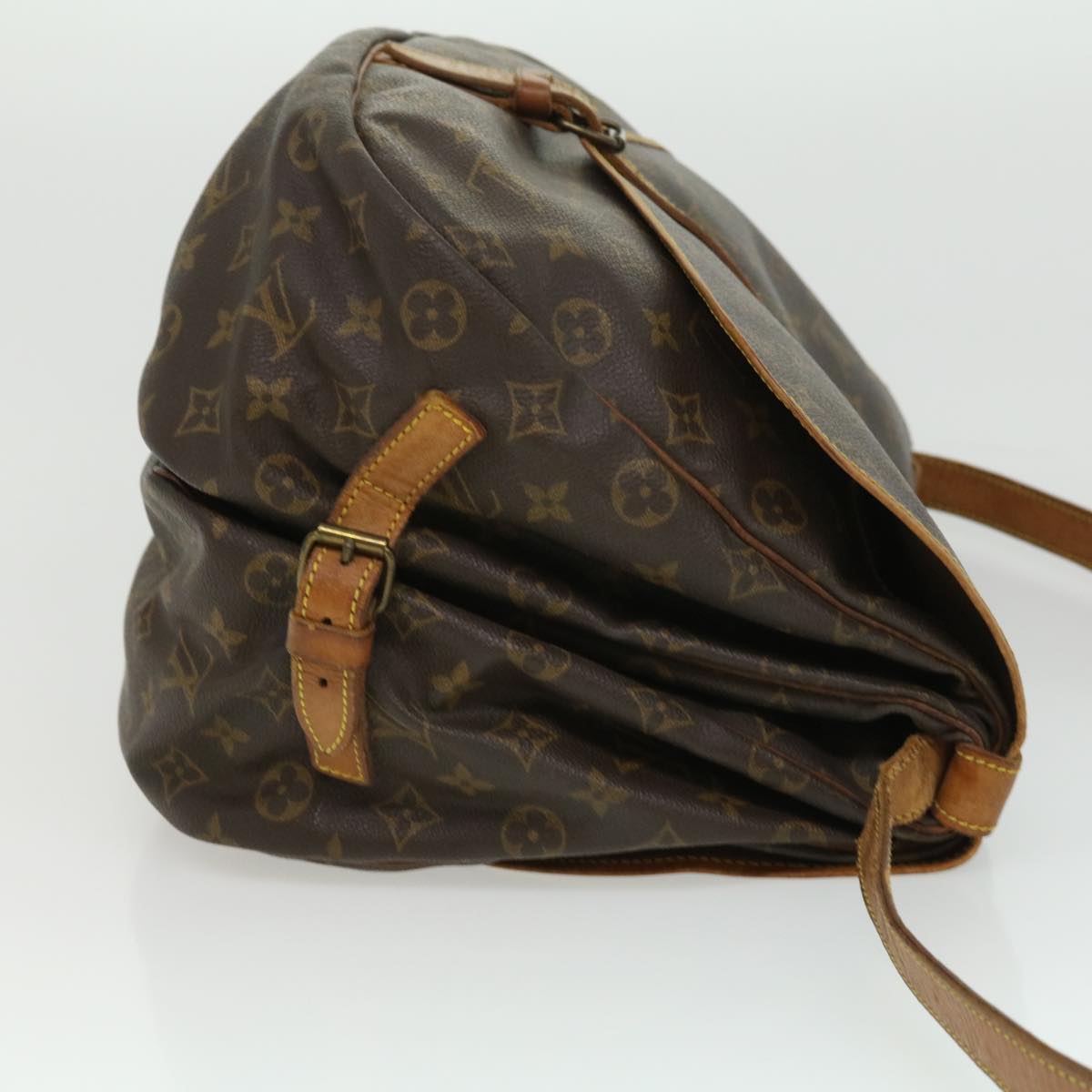 LOUIS VUITTON Monogram Saumur 35 Shoulder Bag M42254 LV Auth th2994