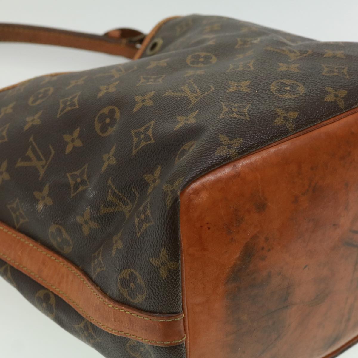 LOUIS VUITTON Monogram Petit Noe Shoulder Bag M42226 LV Auth th3084