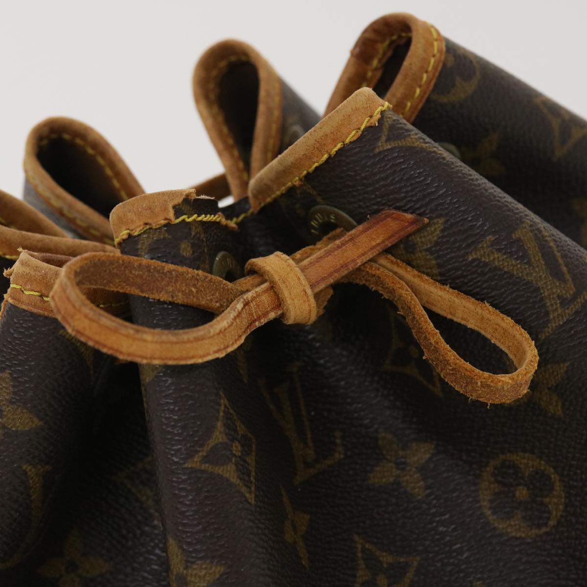 LOUIS VUITTON Monogram Noe Shoulder Bag M42224 LV Auth th3192