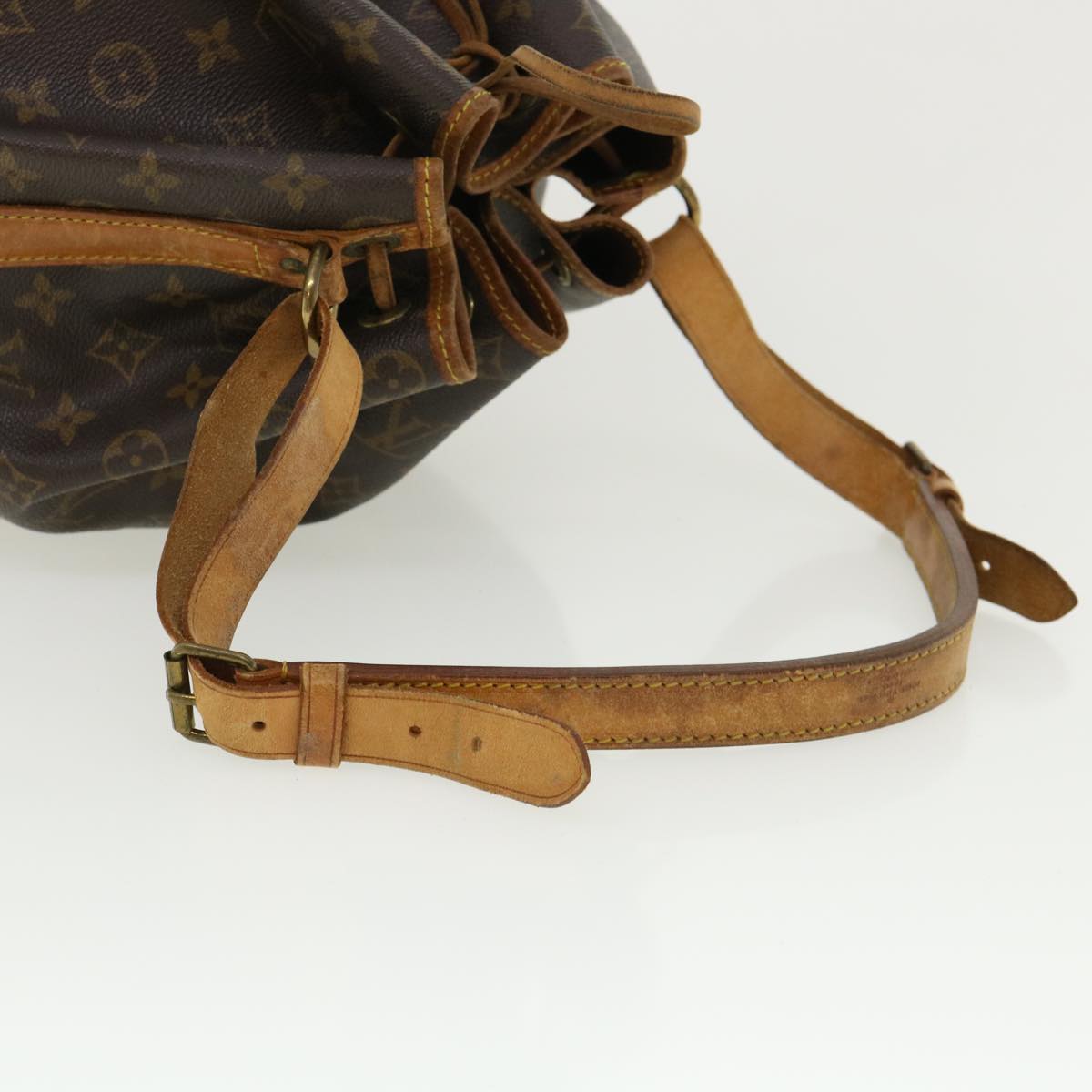 LOUIS VUITTON Monogram Noe Shoulder Bag M42224 LV Auth th3322