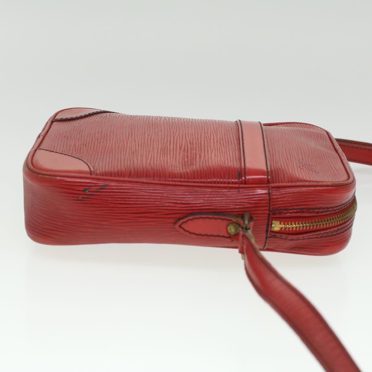 LOUIS VUITTON Epi Danube Shoulder Bag Red M45637 LV Auth th3362