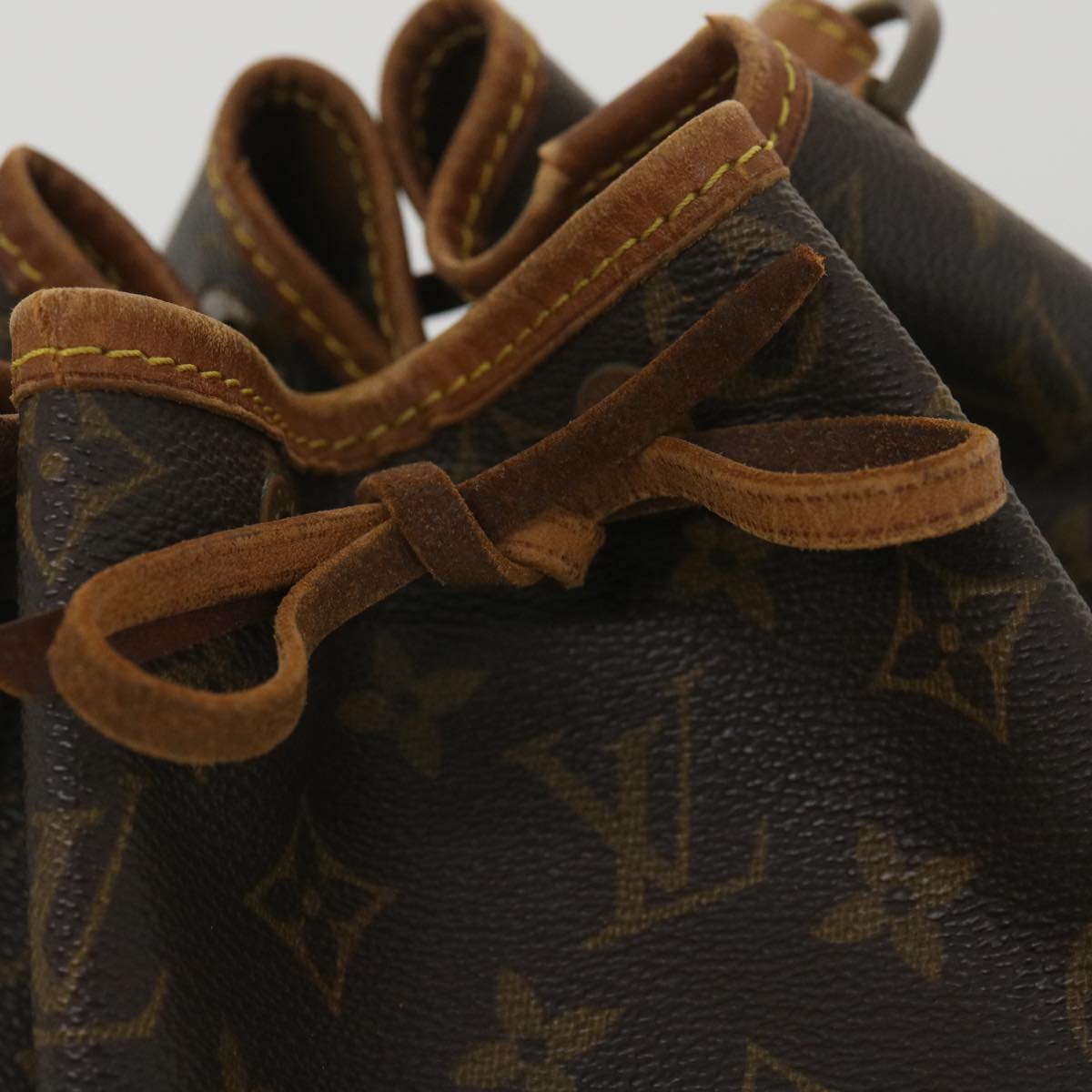 LOUIS VUITTON Monogram Noe Shoulder Bag M42224 LV Auth th3451