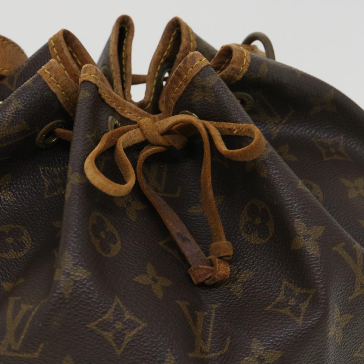 LOUIS VUITTON Monogram Petit Noe Shoulder Bag M42226 LV Auth th3483