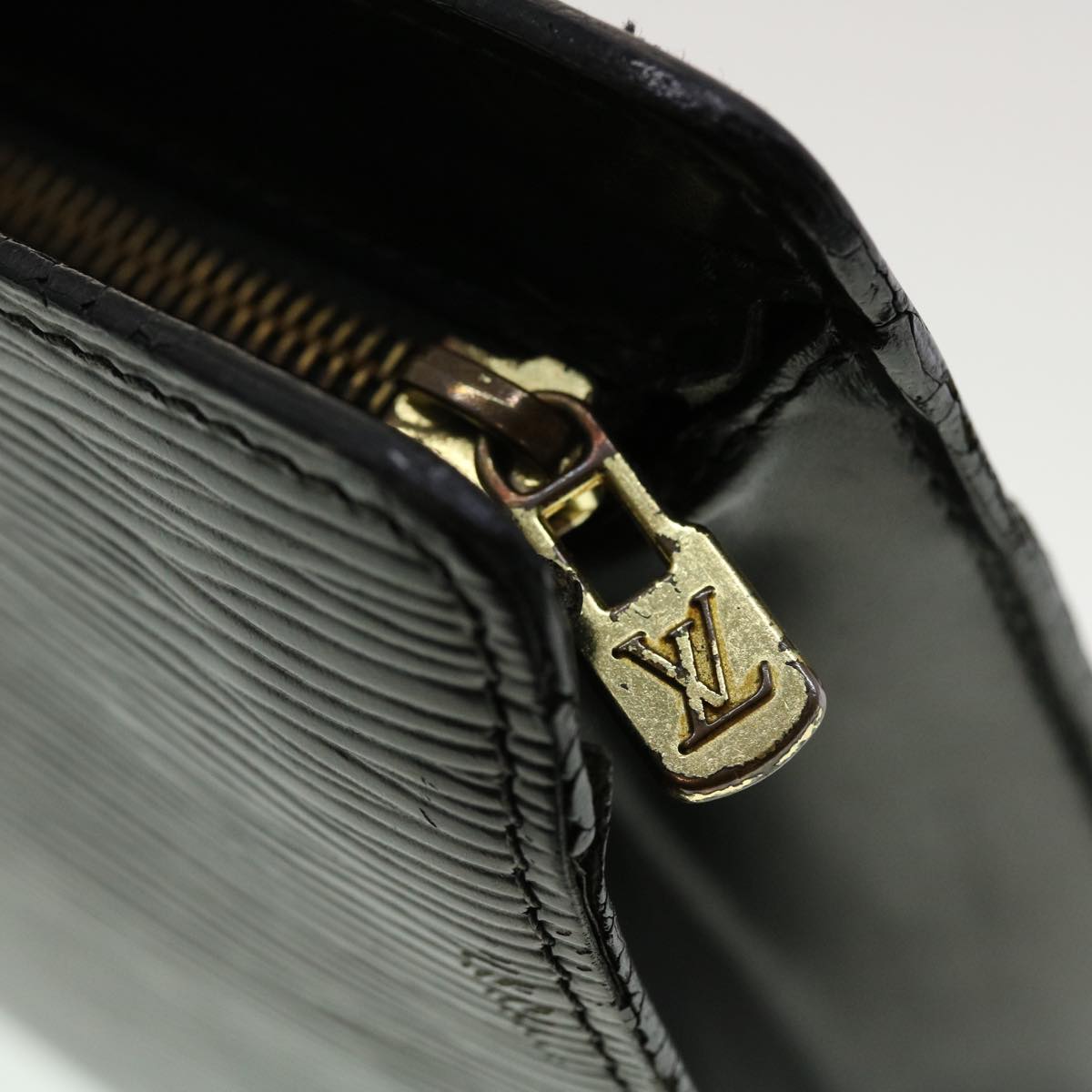 LOUIS VUITTON Epi Pochette Homme Clutch Bag Black M52522 LV Auth th3579