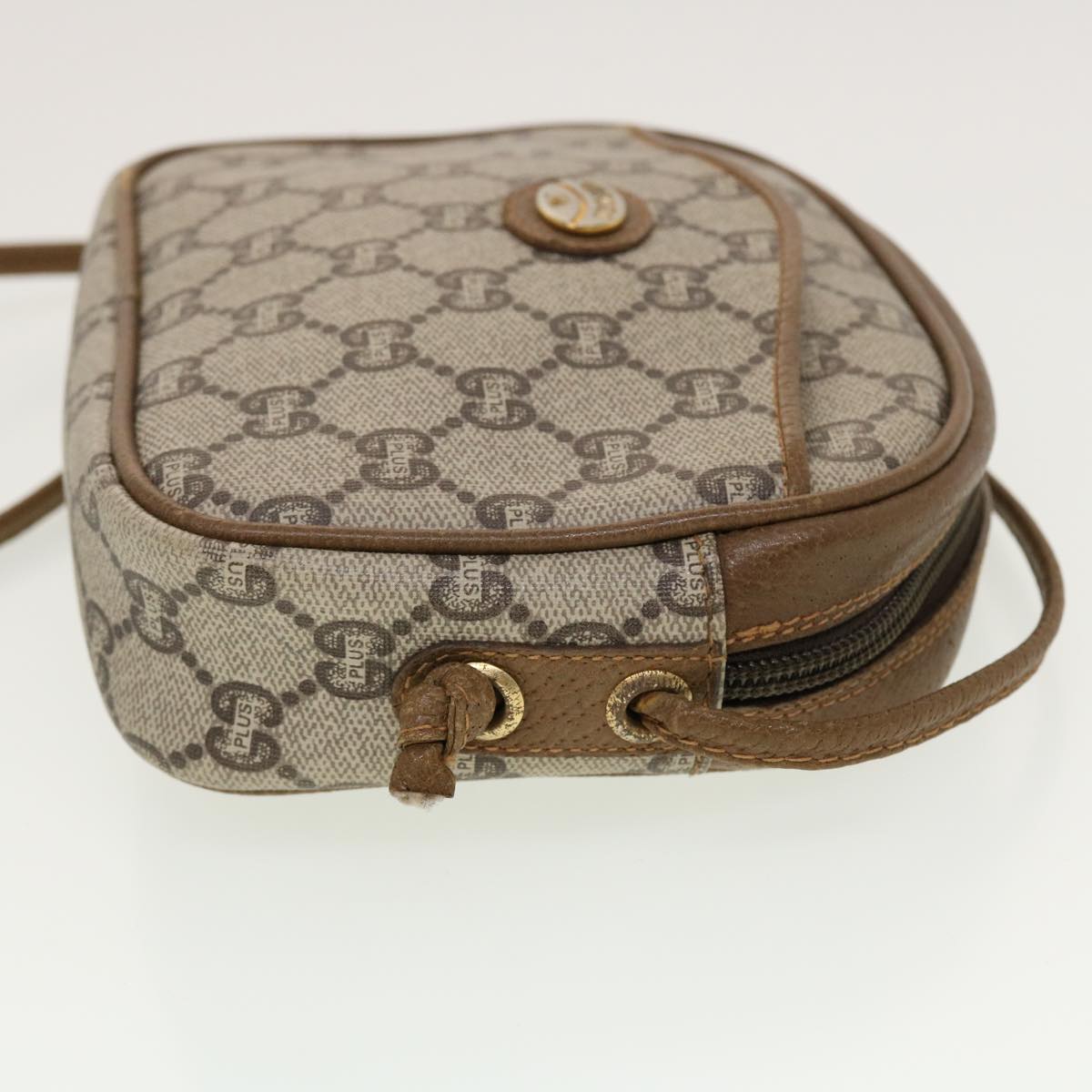 GUCCI GG Plus Canvas Shoulder Bag PVC Leather Beige Auth th3681