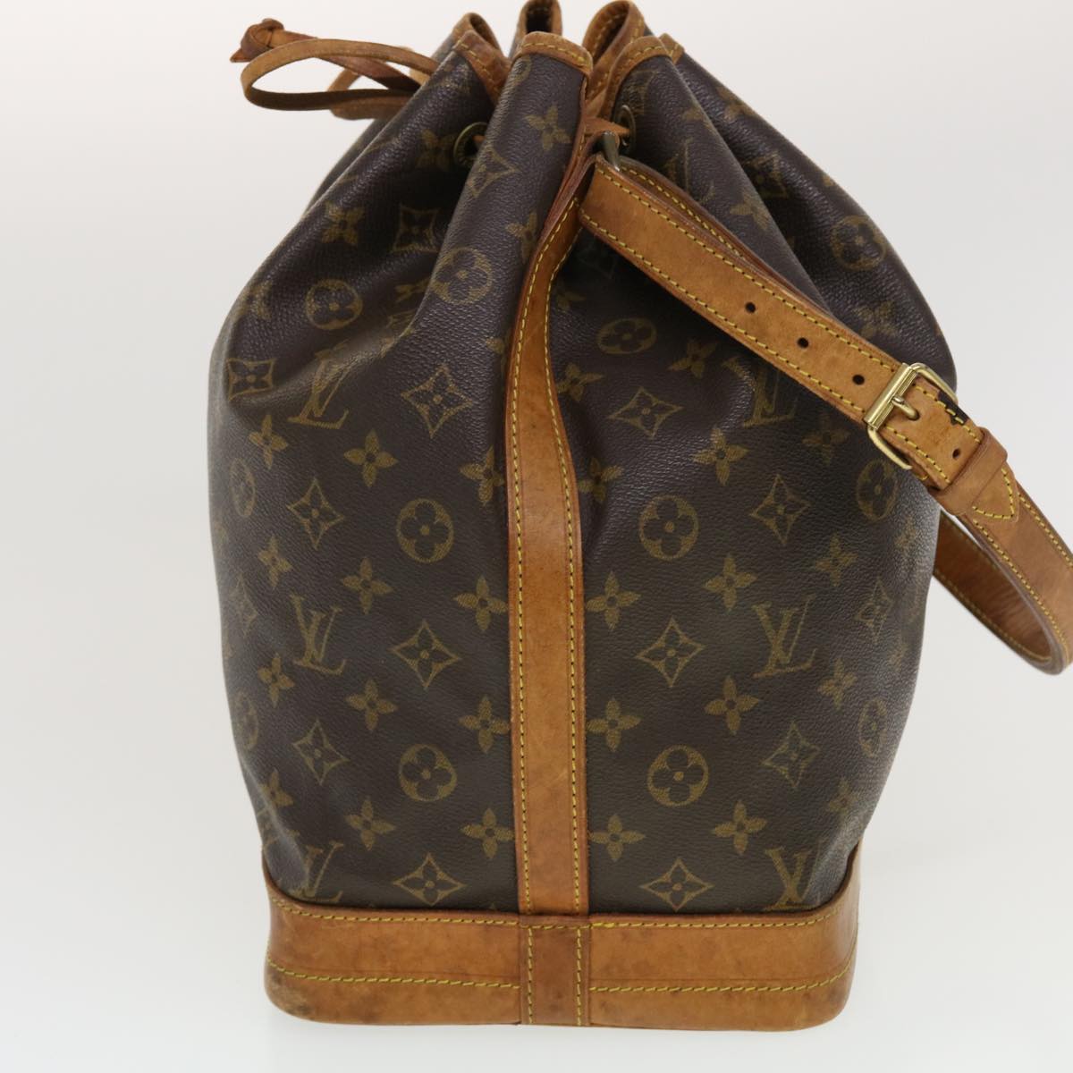 LOUIS VUITTON Monogram Noe Shoulder Bag M42224 LV Auth th3702