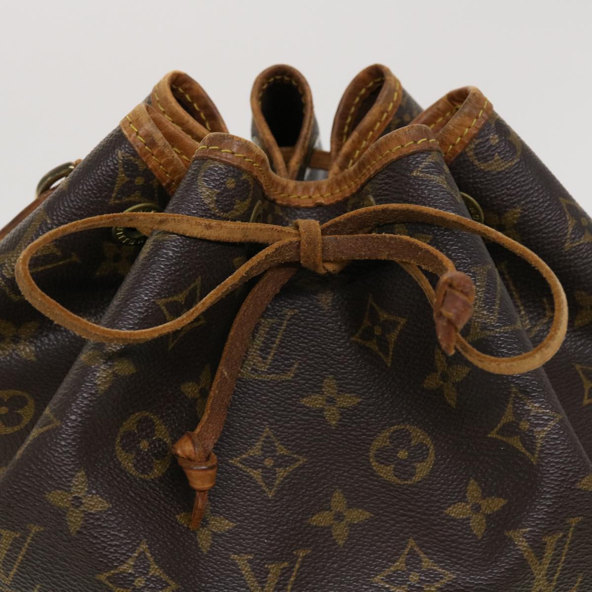 LOUIS VUITTON Monogram Noe Shoulder Bag M42224 LV Auth th3702