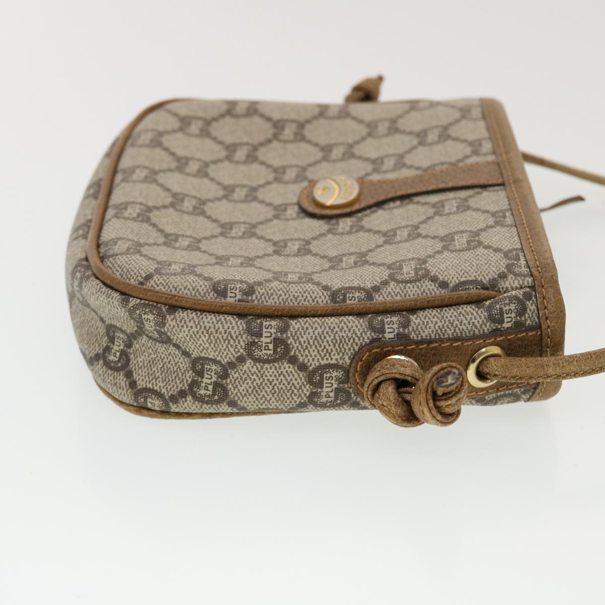 GUCCI GG Plus Canvas Shoulder Bag PVC Leather Beige Auth th3722