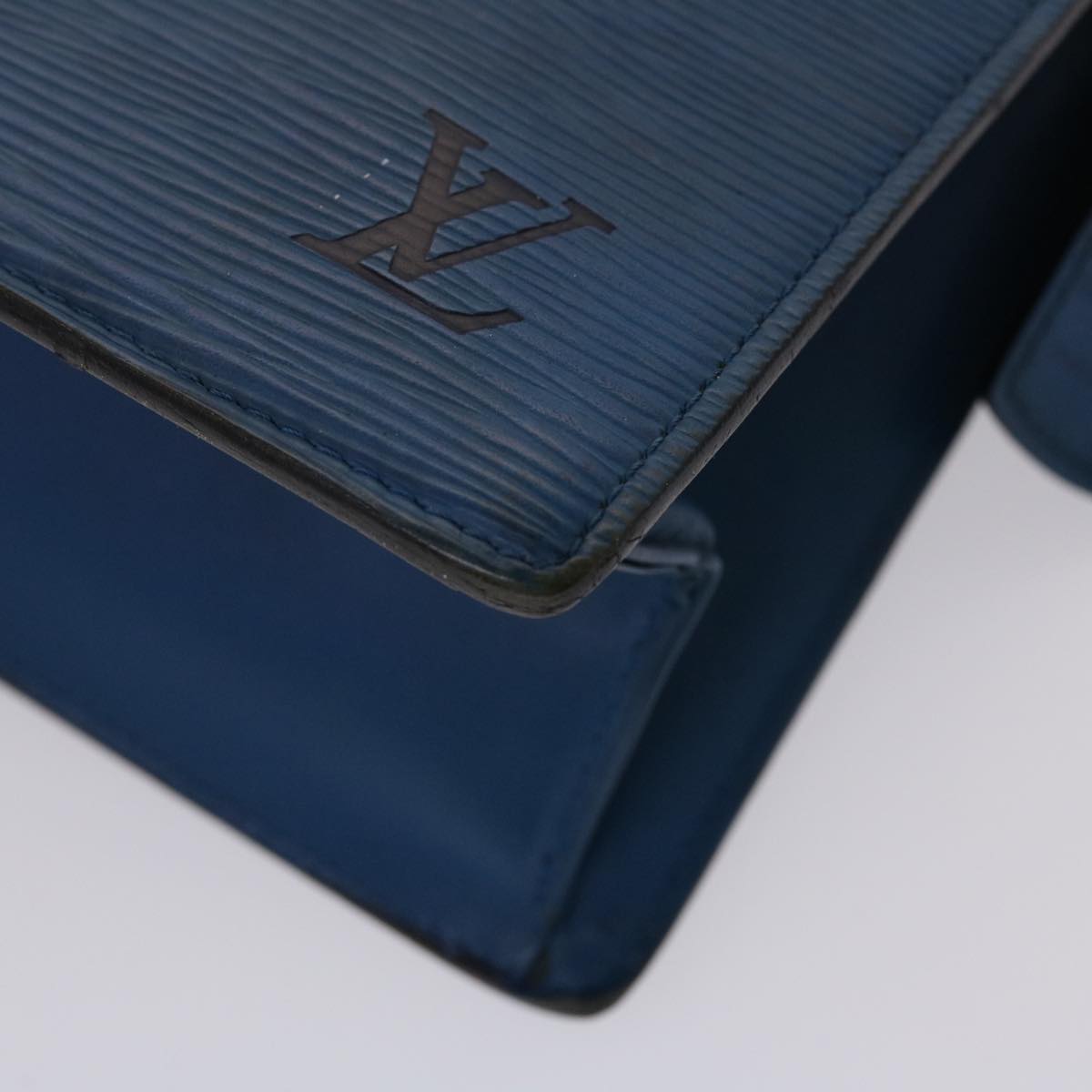 LOUIS VUITTON Epi Trousse Crete Clutch Bag Blue M48405 LV Auth th3833