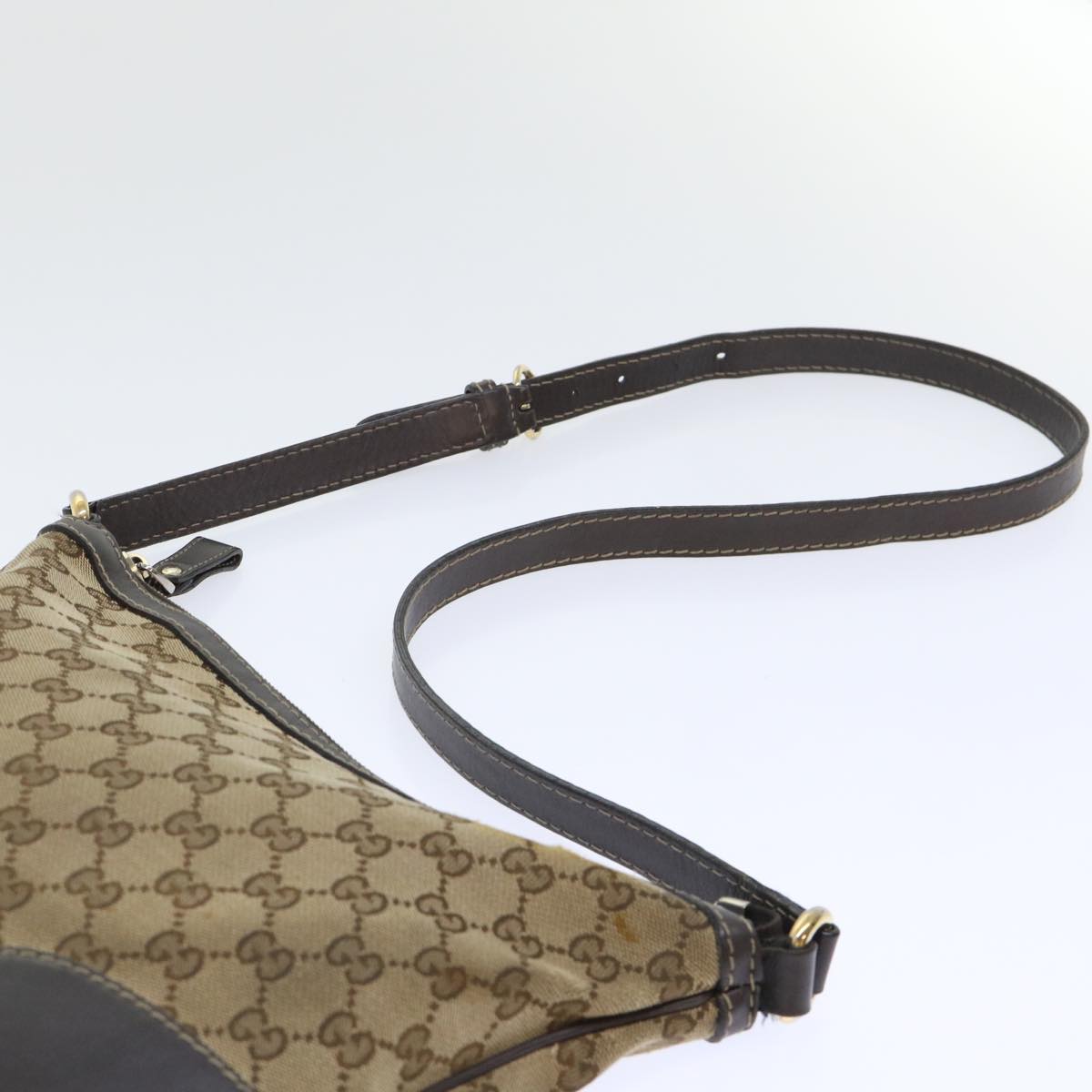 GUCCI GG Canvas Shoulder Bag Beige 257072 Auth th3852