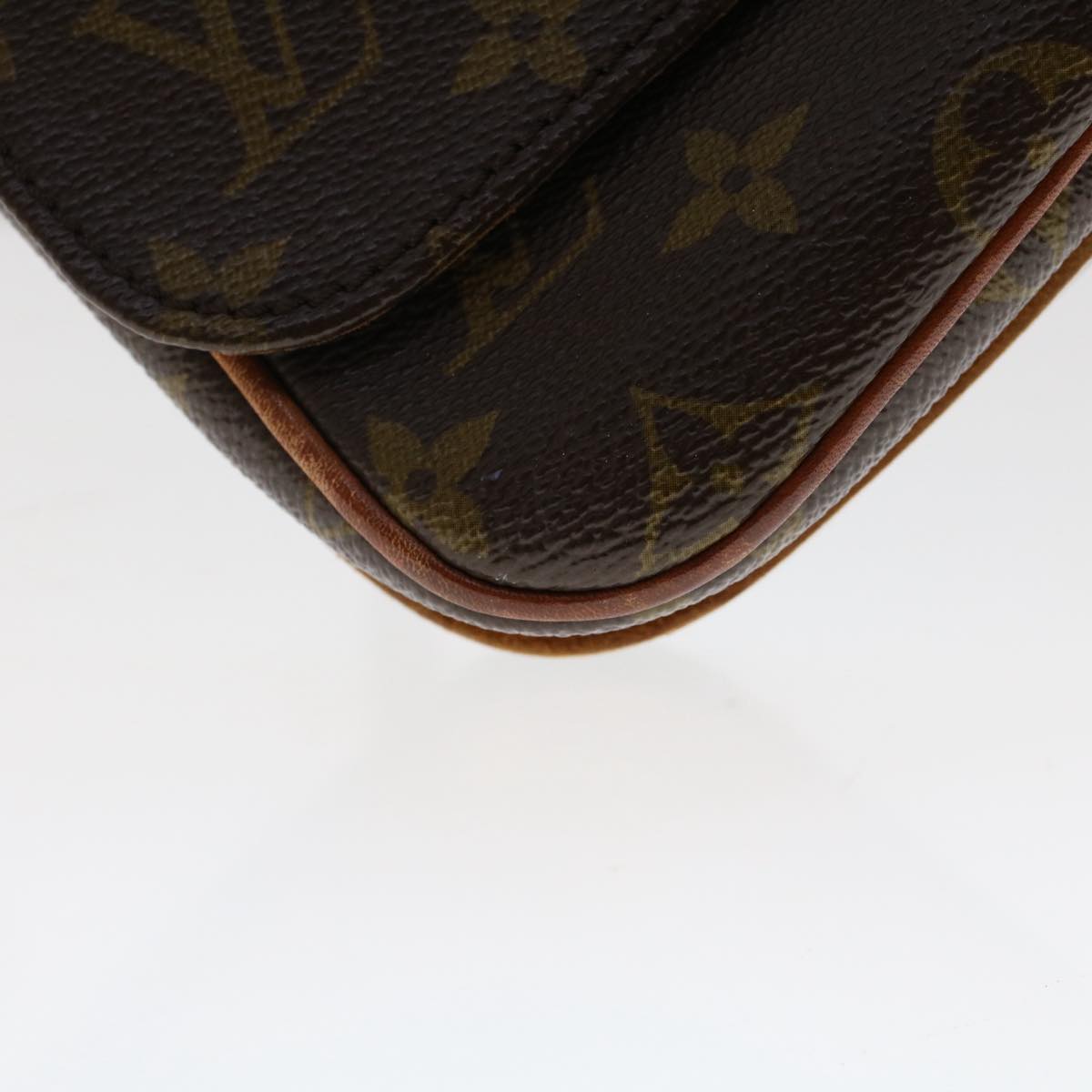 LOUIS VUITTON Monogram Cartouchiere MM Shoulder Bag M51253 LV Auth th3883