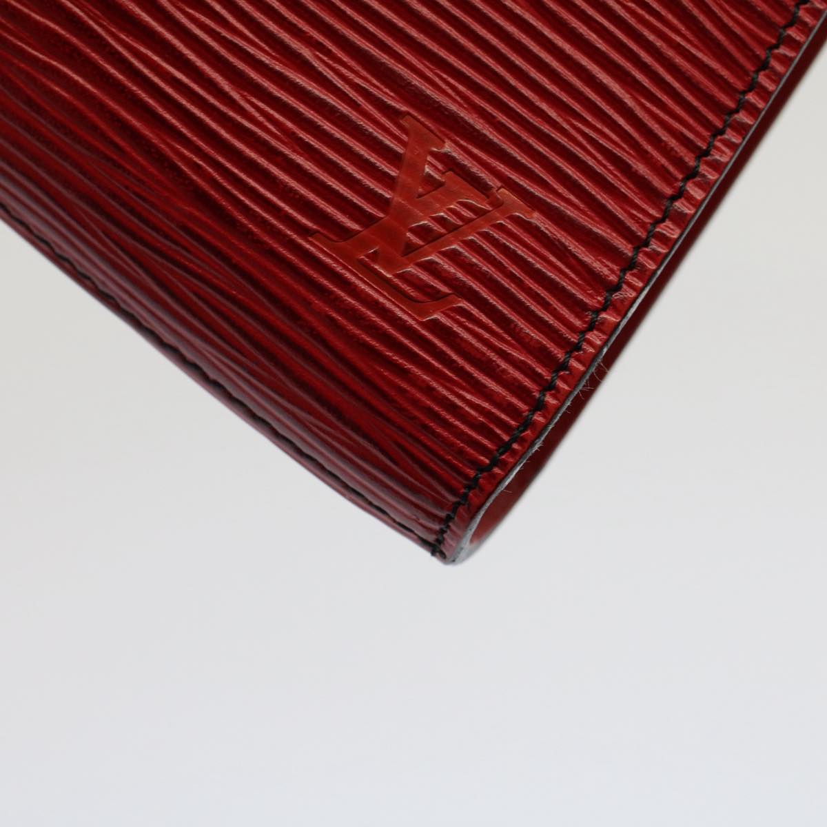 LOUIS VUITTON Epi Art Deco Clutch Bag Red M52637 LV Auth th3962